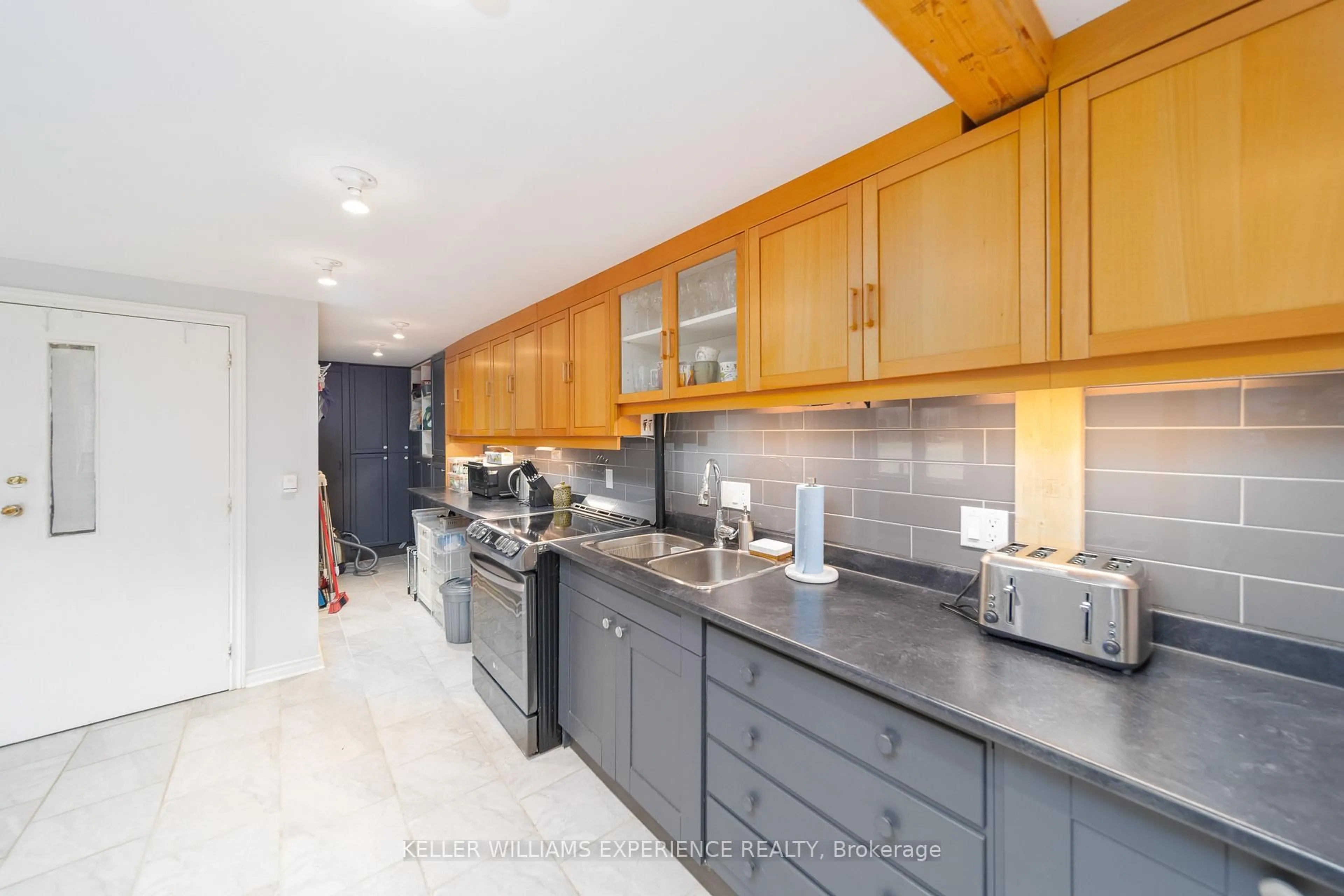 Standard kitchen, ceramic/tile floor for 7390 Sadowa Rd, Kawartha Lakes Ontario L0K 1W0