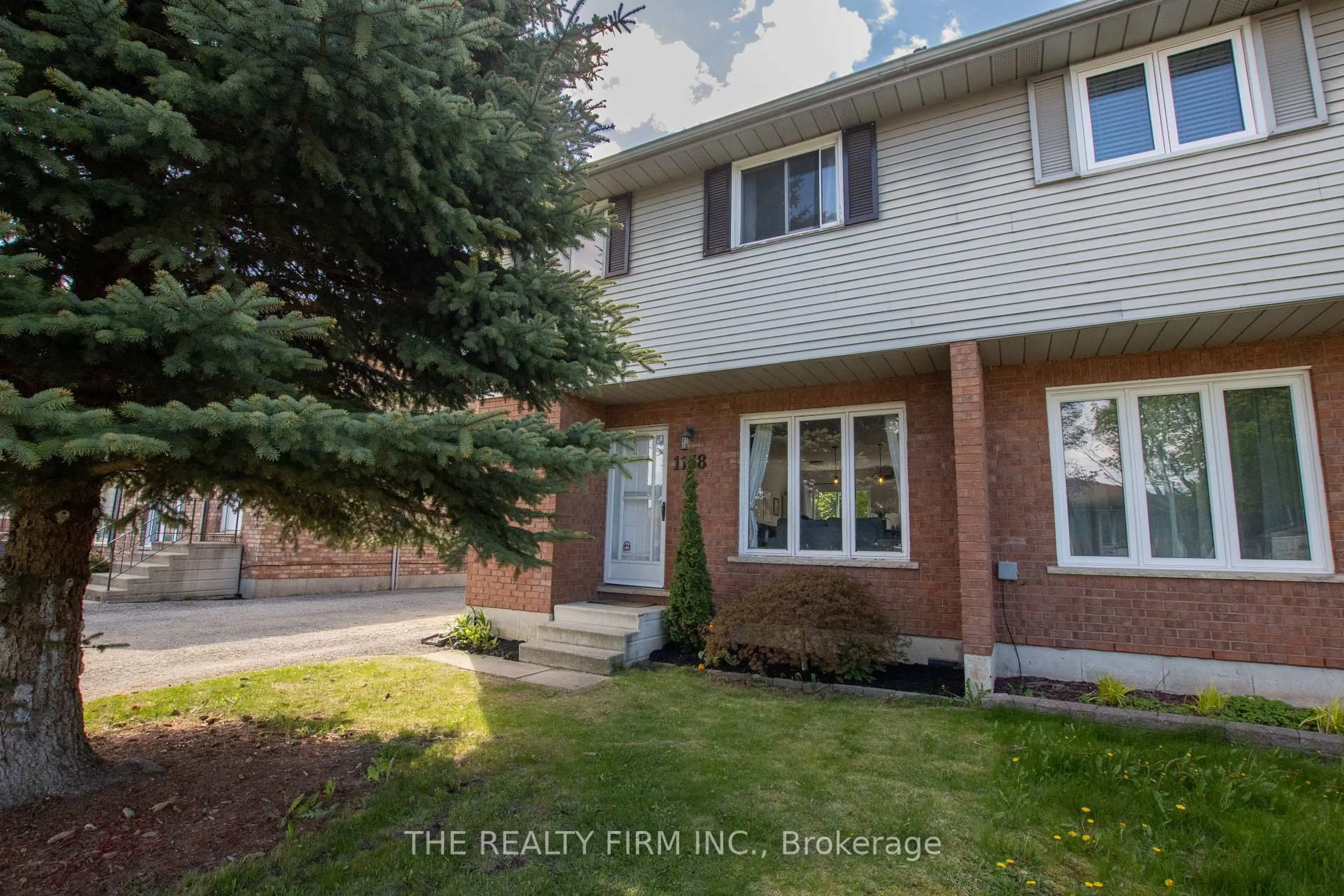 Unknown for 1138 Pearson Dr, Woodstock Ontario N4S 8V2
