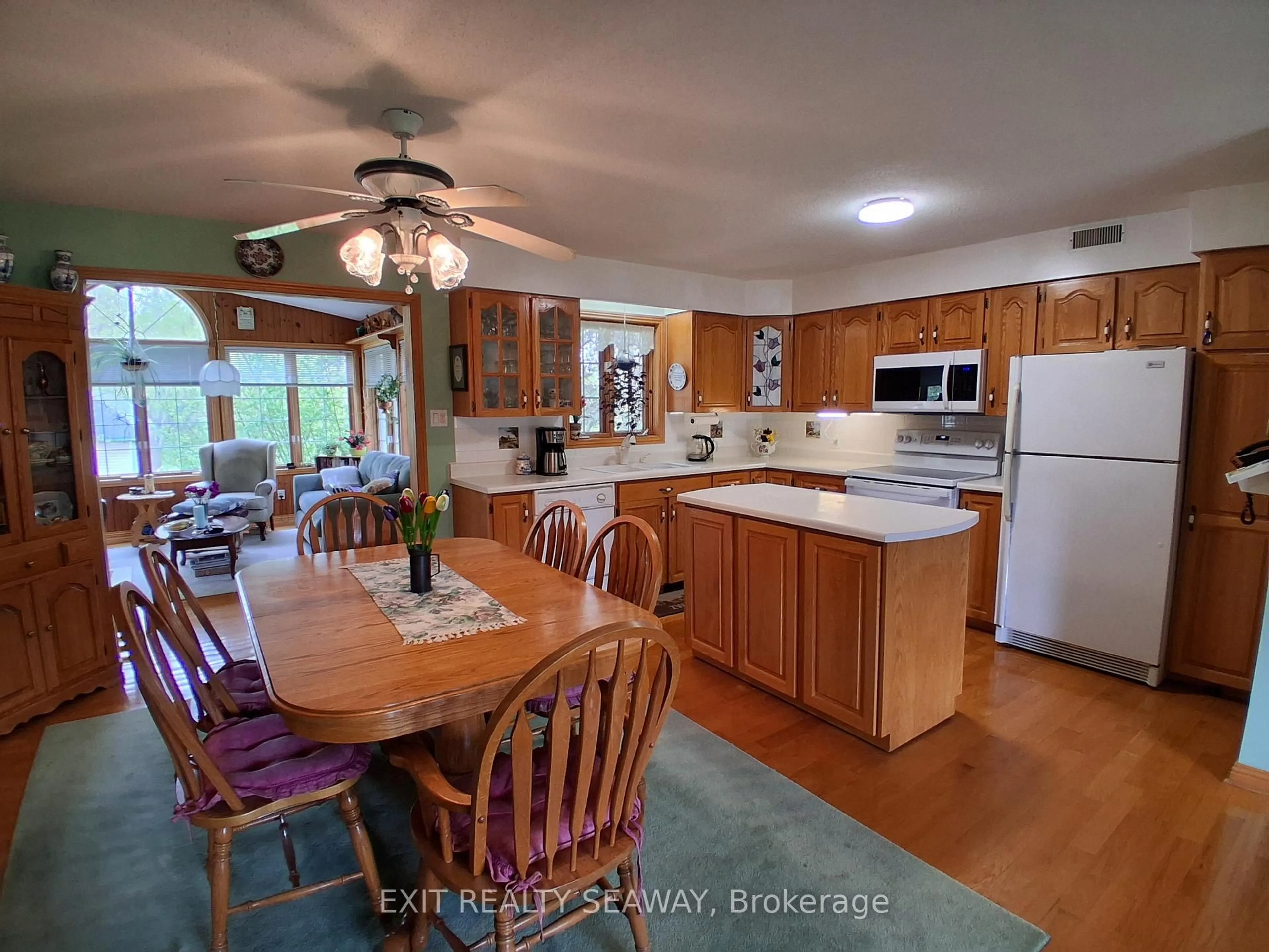 Open concept kitchen, unknown for 4557 Carman Rd, South Dundas Ontario K0E 1C0