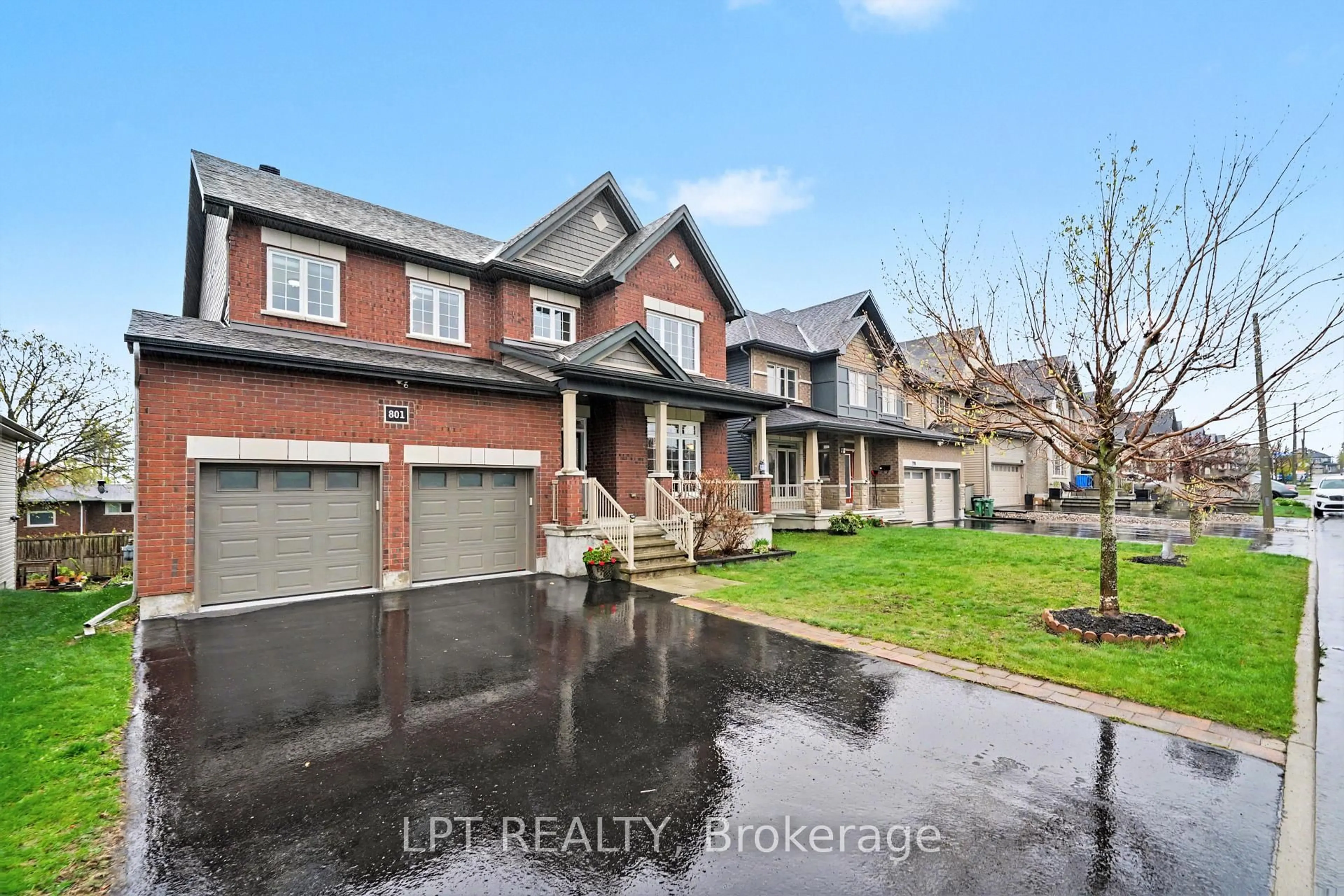 Home with brick exterior material, street for 801 Fiddlehead St, Ottawa Ontario K1T 0M1