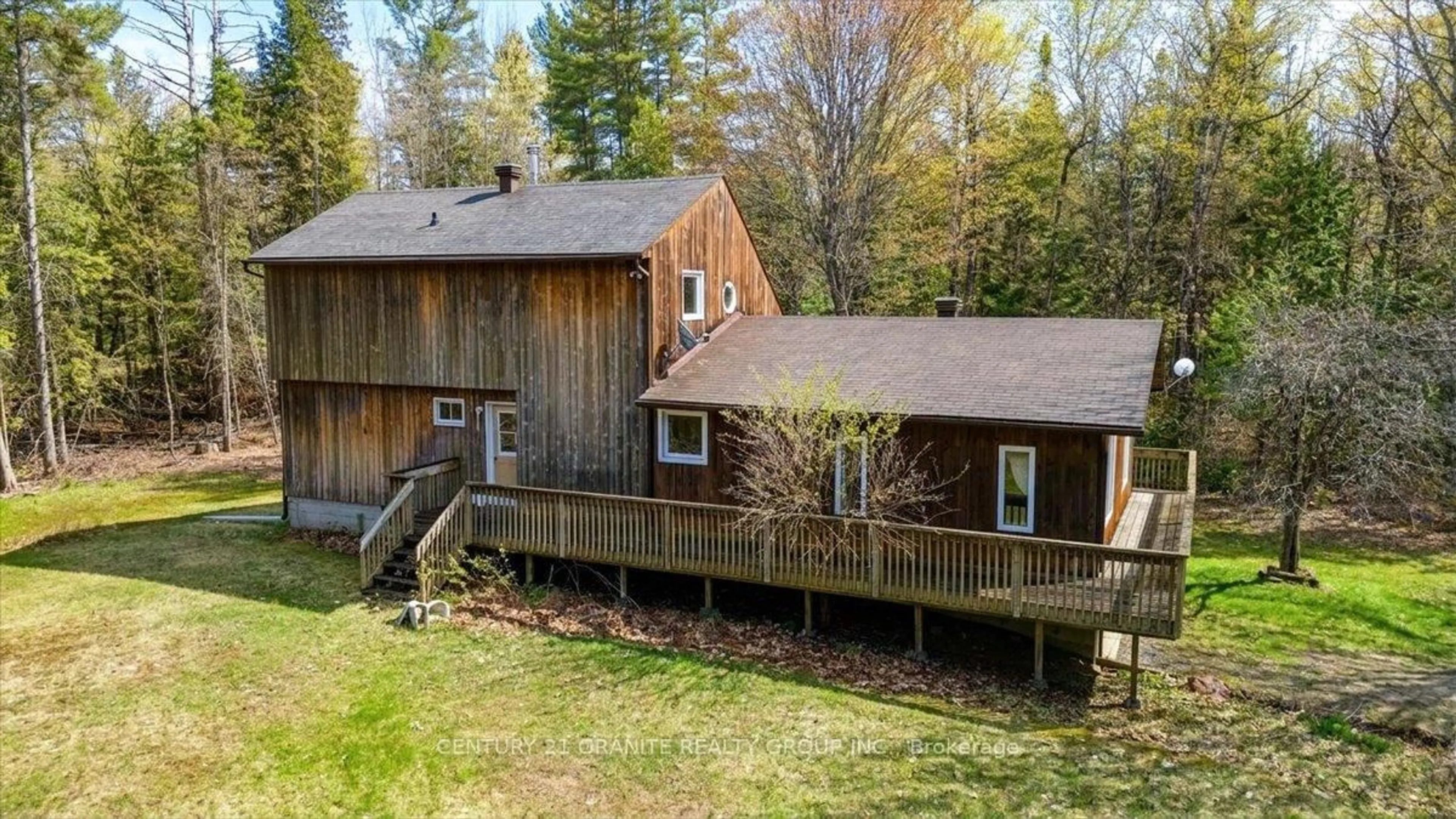 A pic from outside/outdoor area/front of a property/back of a property/a pic from drone, unknown for 2194 3rd Concession, Lanark Ontario K0G 1K0