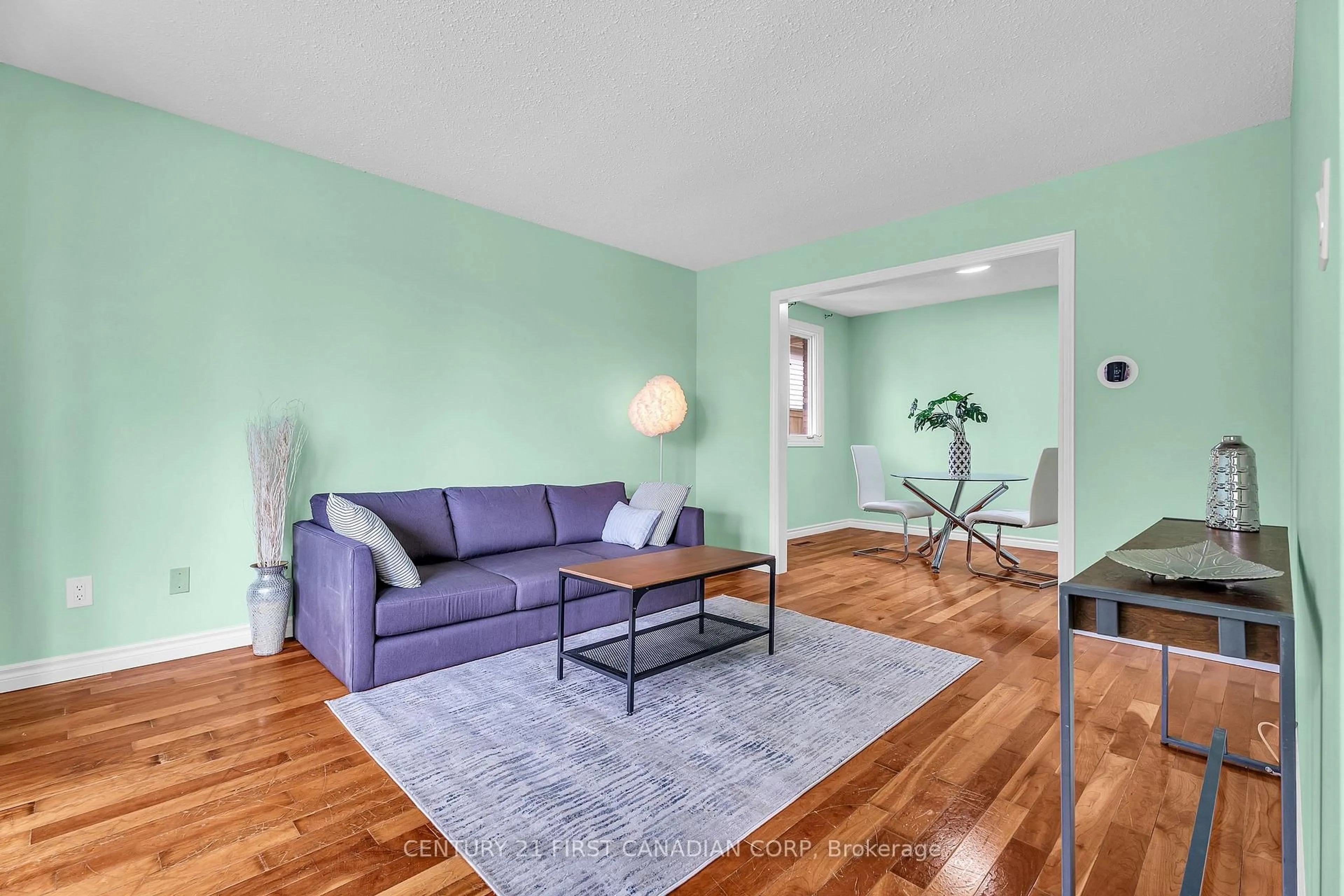 Living room with furniture, unknown for 24 Blanchard Cres, London North Ontario N6G 4E2