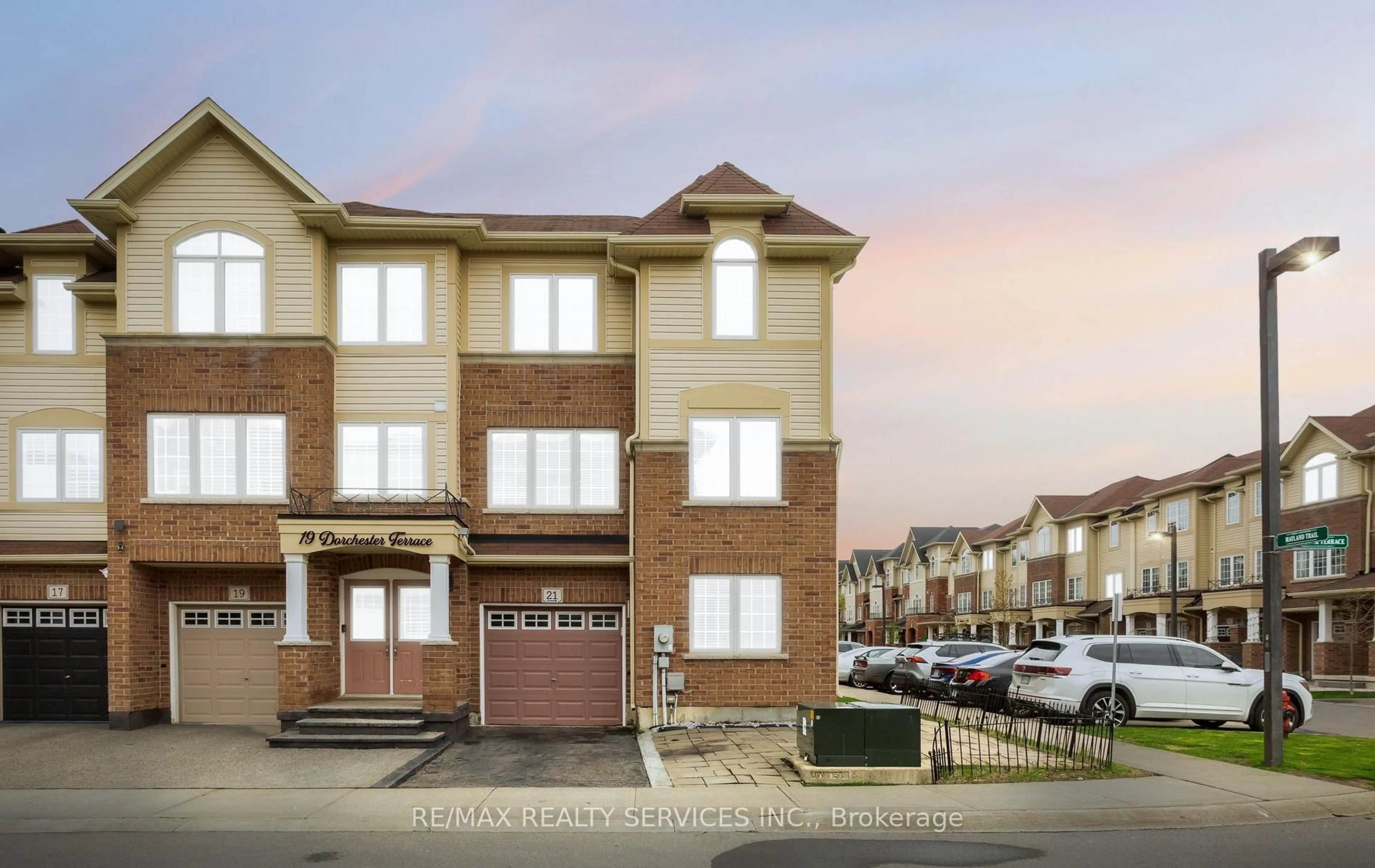 Home with brick exterior material, street for 21 Dorchester Terr, Hamilton Ontario L8J 0G4