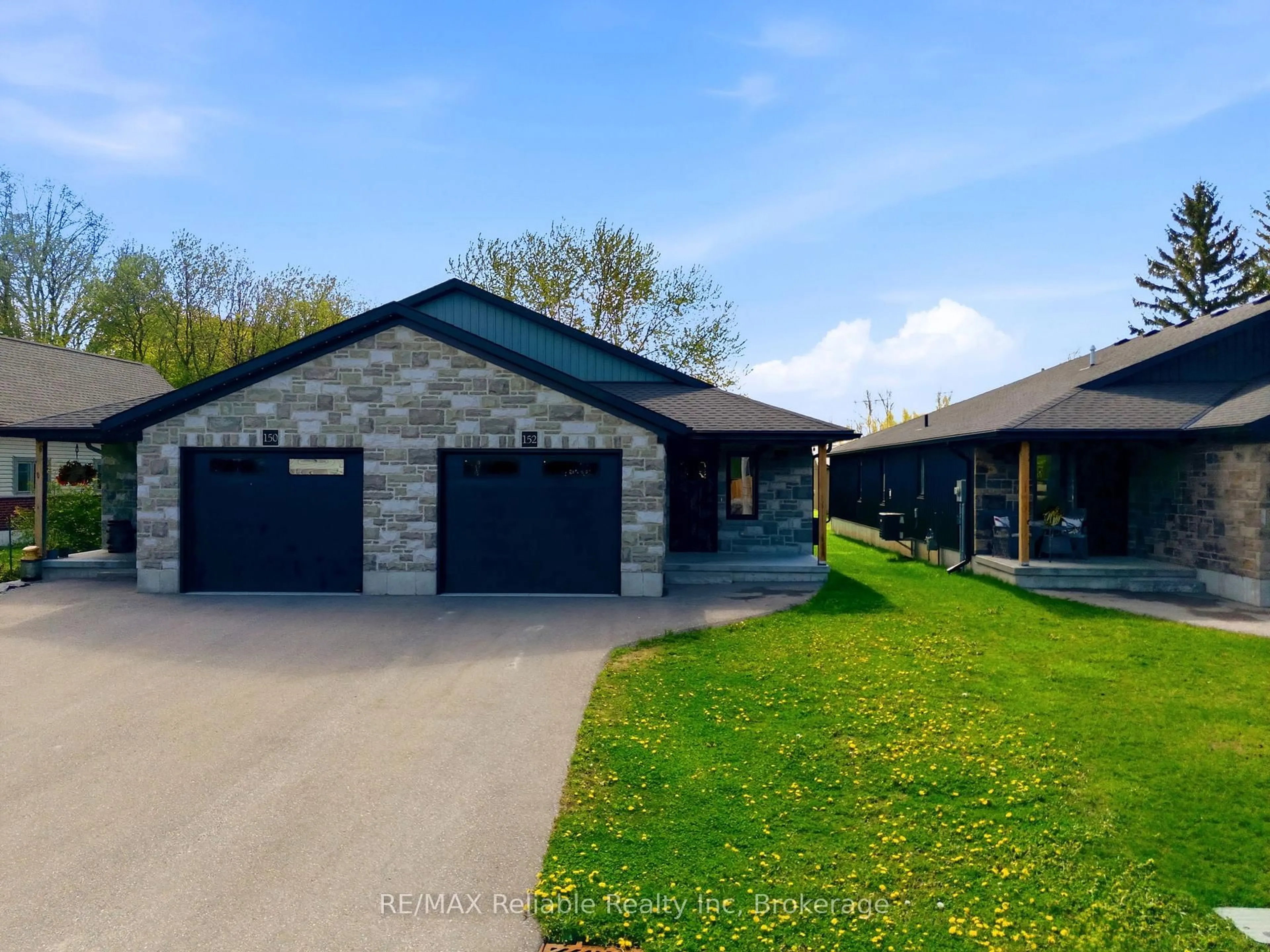 Home with brick exterior material, street for 152 Sills St, Huron East Ontario N0K 1W0