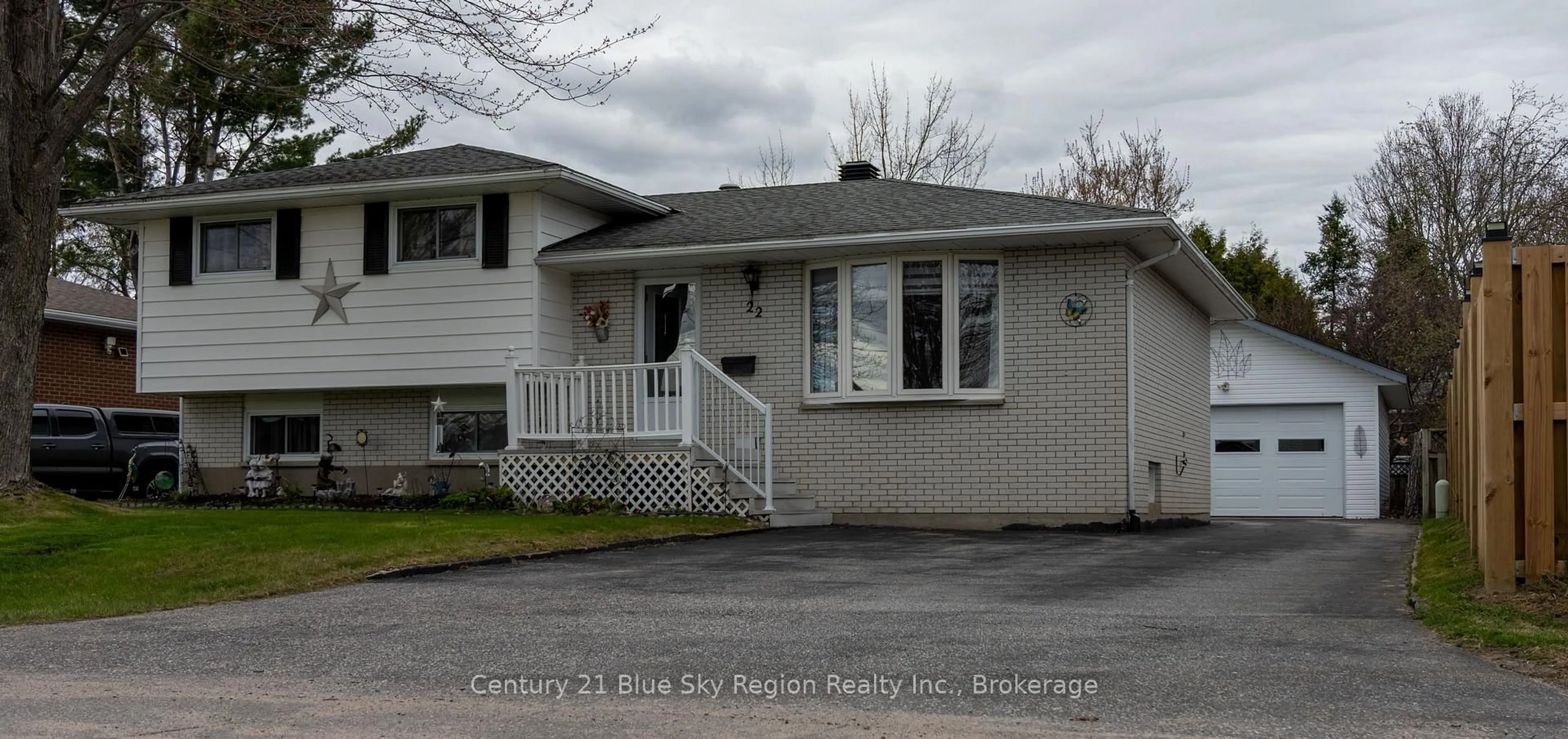 Home with vinyl exterior material, street for 22 Nightingale Dr, North Bay Ontario P1A 2R2