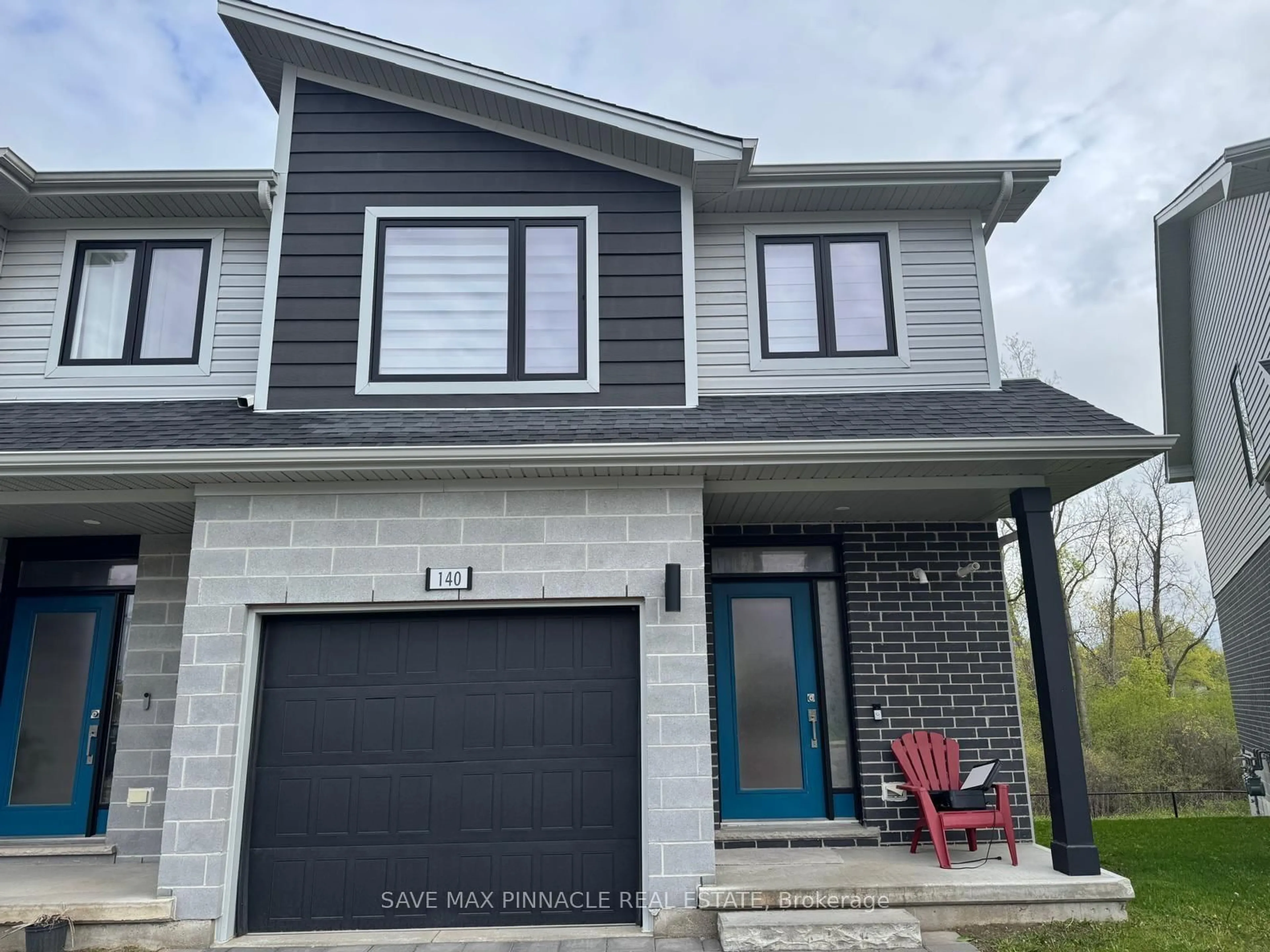 Home with vinyl exterior material, street for 177 Edgevalley Rd #140, London East Ontario N5V 0C5
