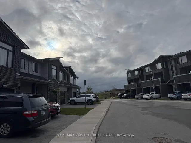 177 Edgevalley Rd #140, London East 3