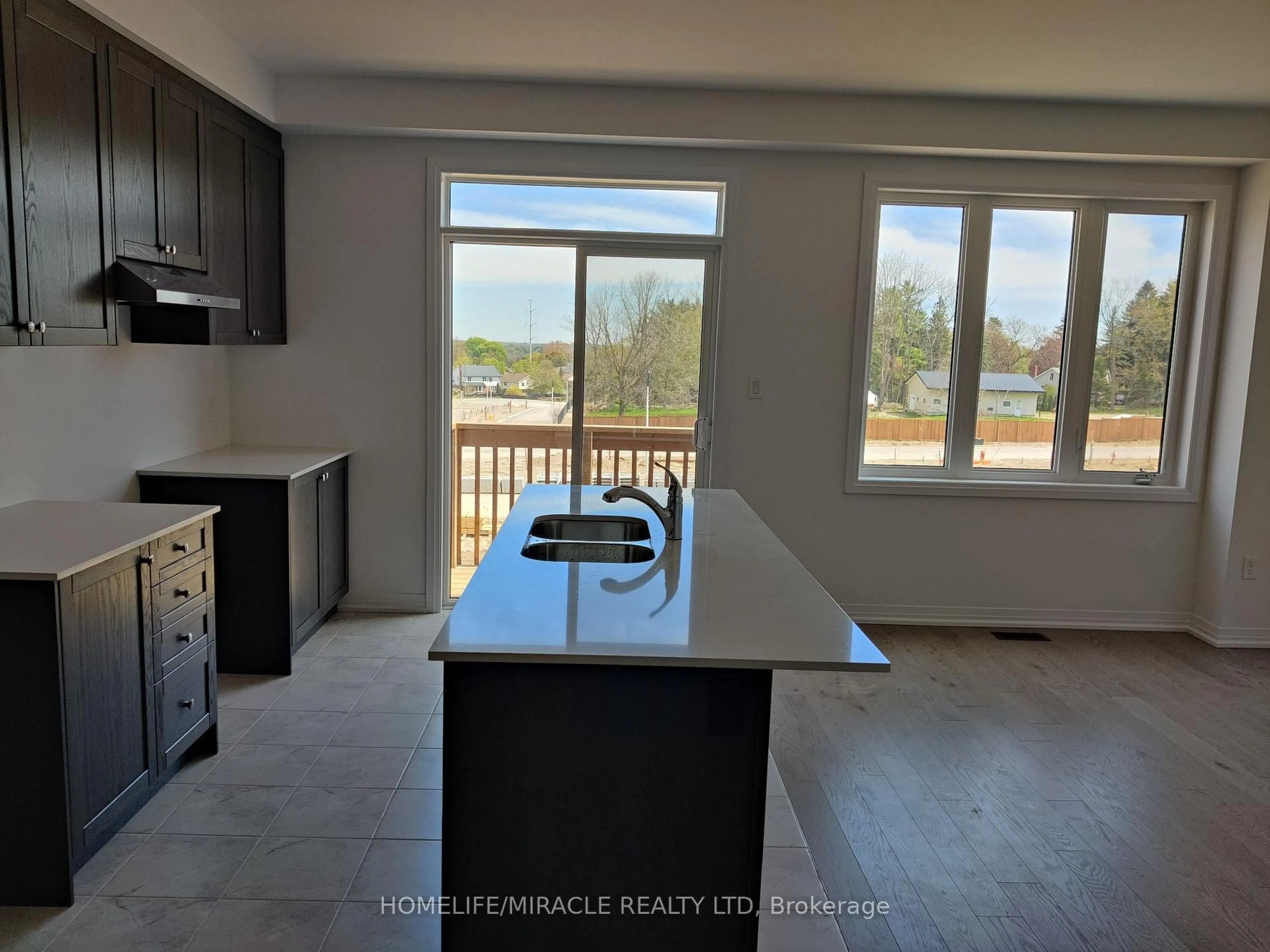 Open concept kitchen, unknown for 451 Jack Wilford Way, South-West Oxford Ontario N4S 0G7