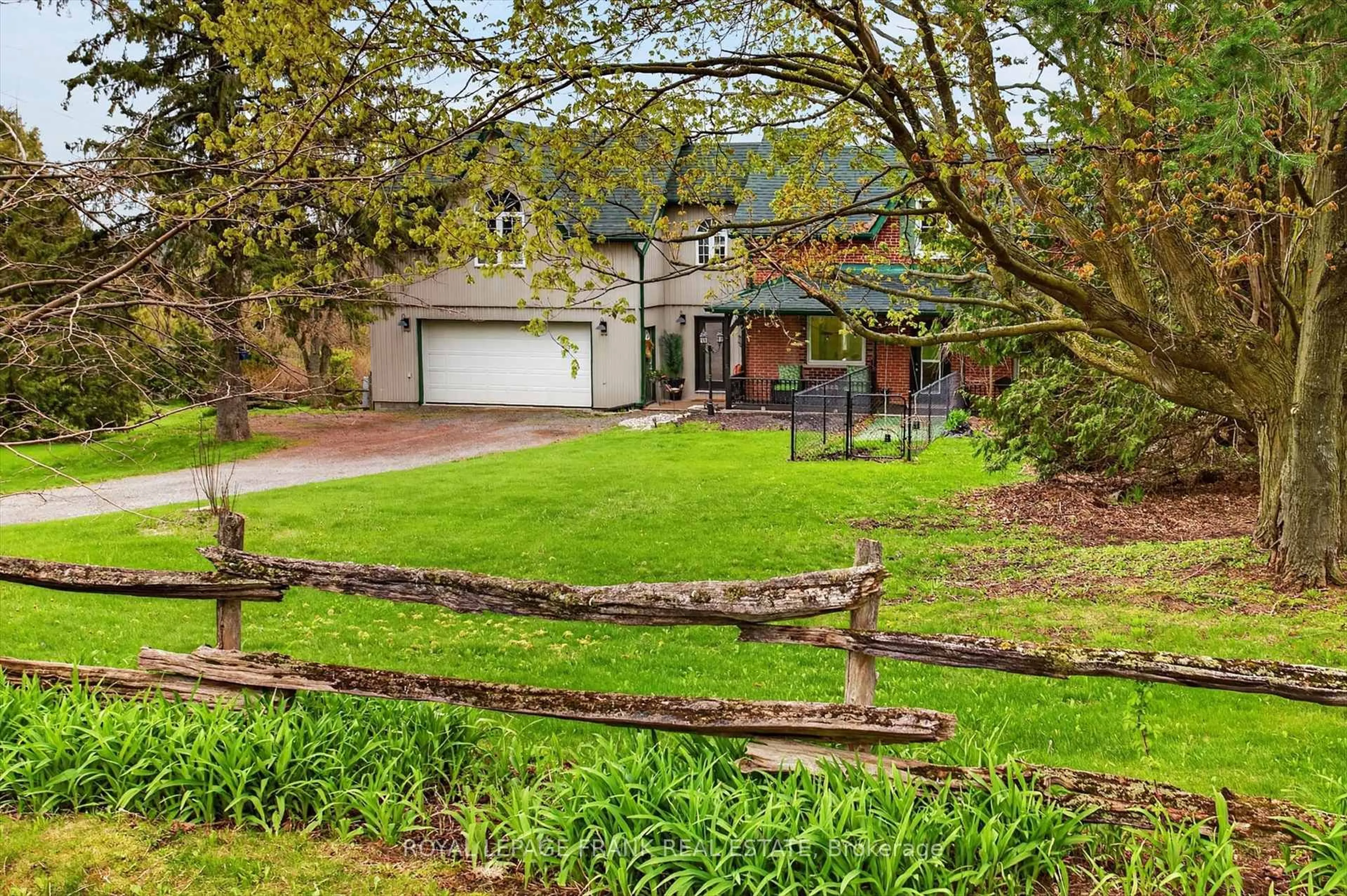 A pic from outside/outdoor area/front of a property/back of a property/a pic from drone, street for 747 Morton 10th Line, Cavan Monaghan Ontario L0A 1C0