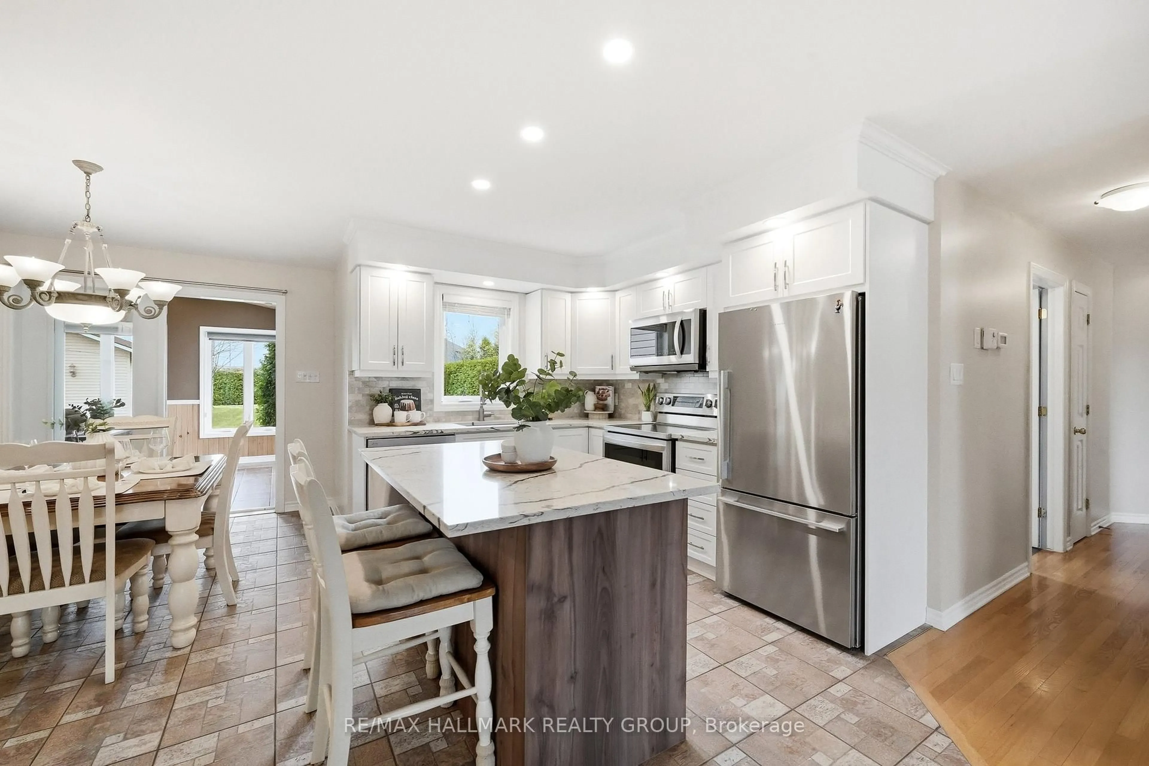 Open concept kitchen, ceramic/tile floor for 2039 Onyx St, Vars Ontario K0A 3H0