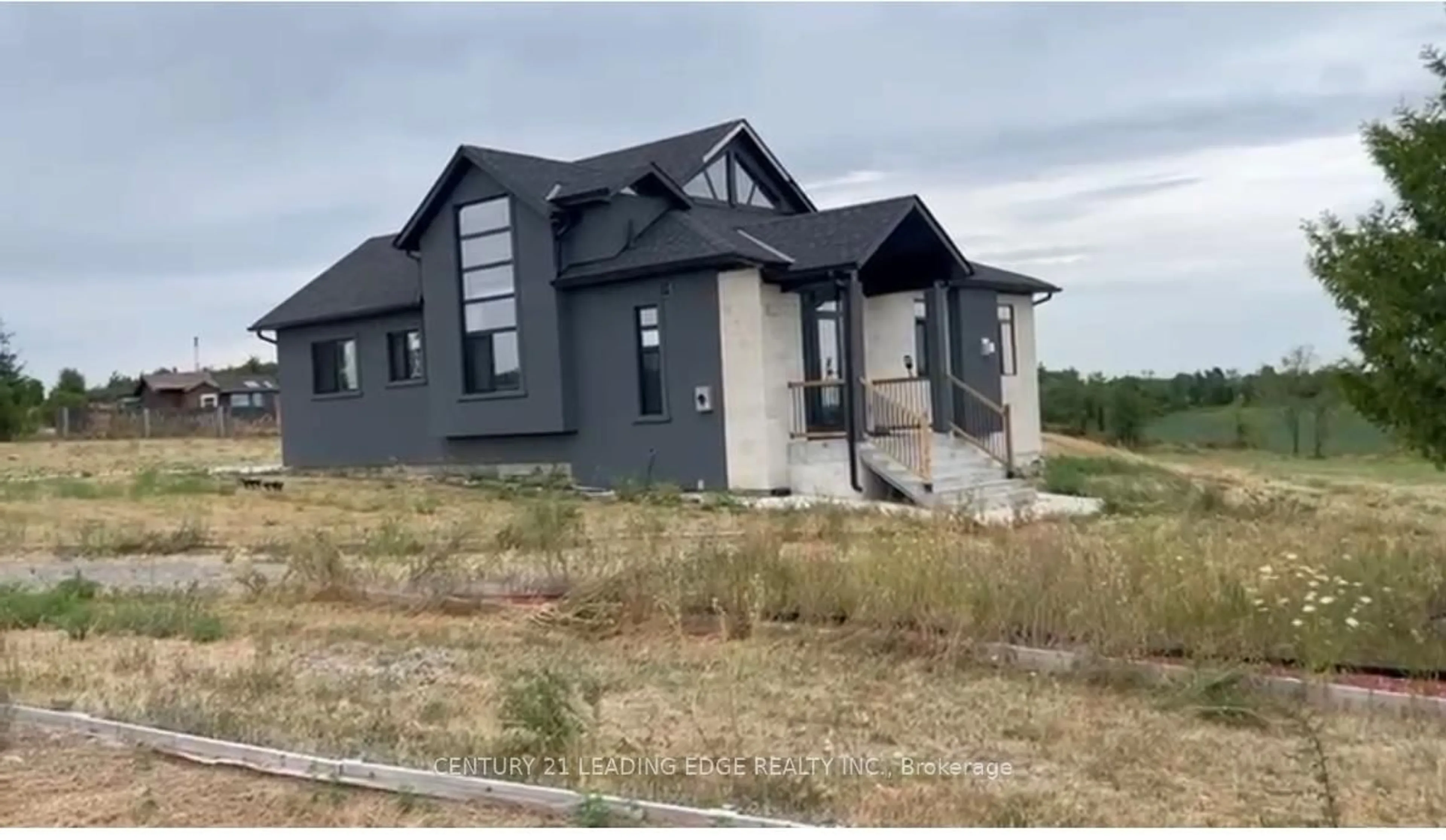 Home with vinyl exterior material, building for 377 Montgomery Rd, Alnwick/Haldimand Ontario K0K 2X0