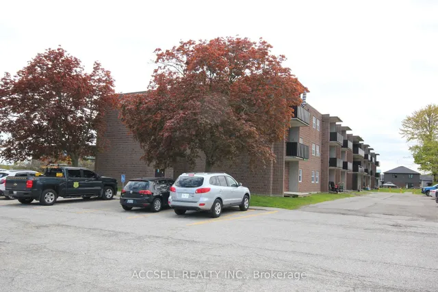 276 Merritt Ave #306, Chatham-Kent 2