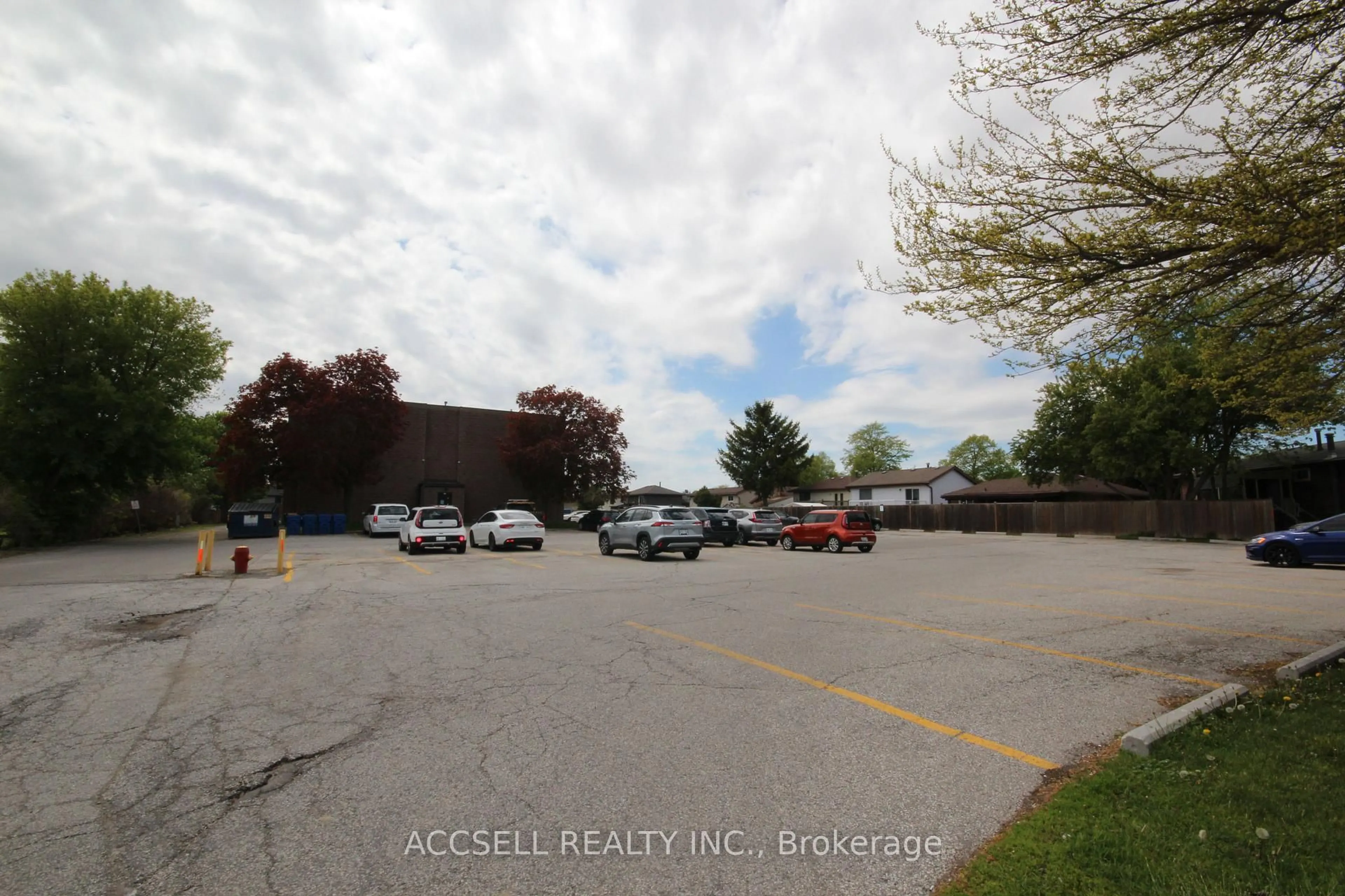 Unknown for 276 Merritt Ave #306, Chatham-Kent Ontario N7M 3G1