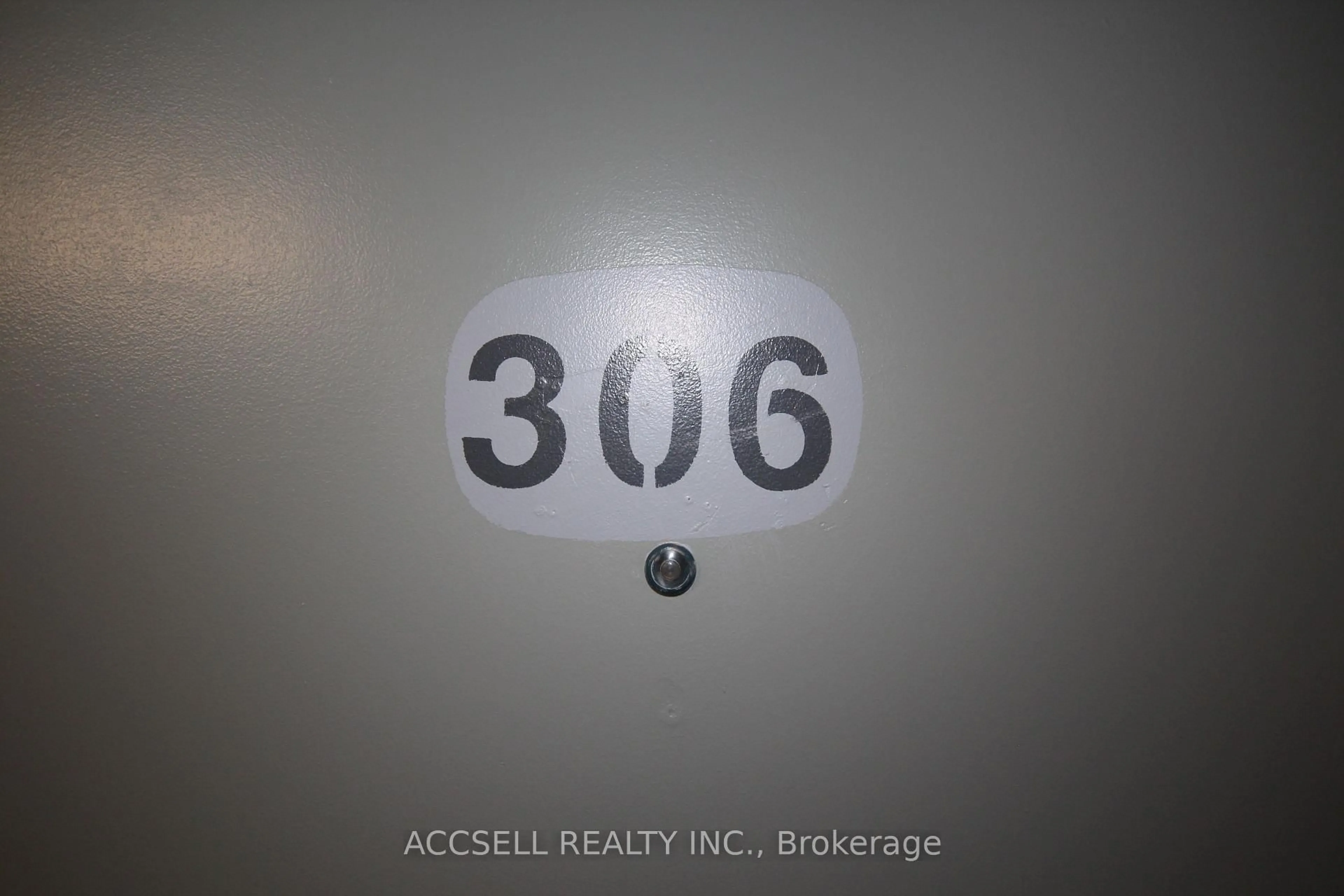 Unknown for 276 Merritt Ave #306, Chatham-Kent Ontario N7M 3G1