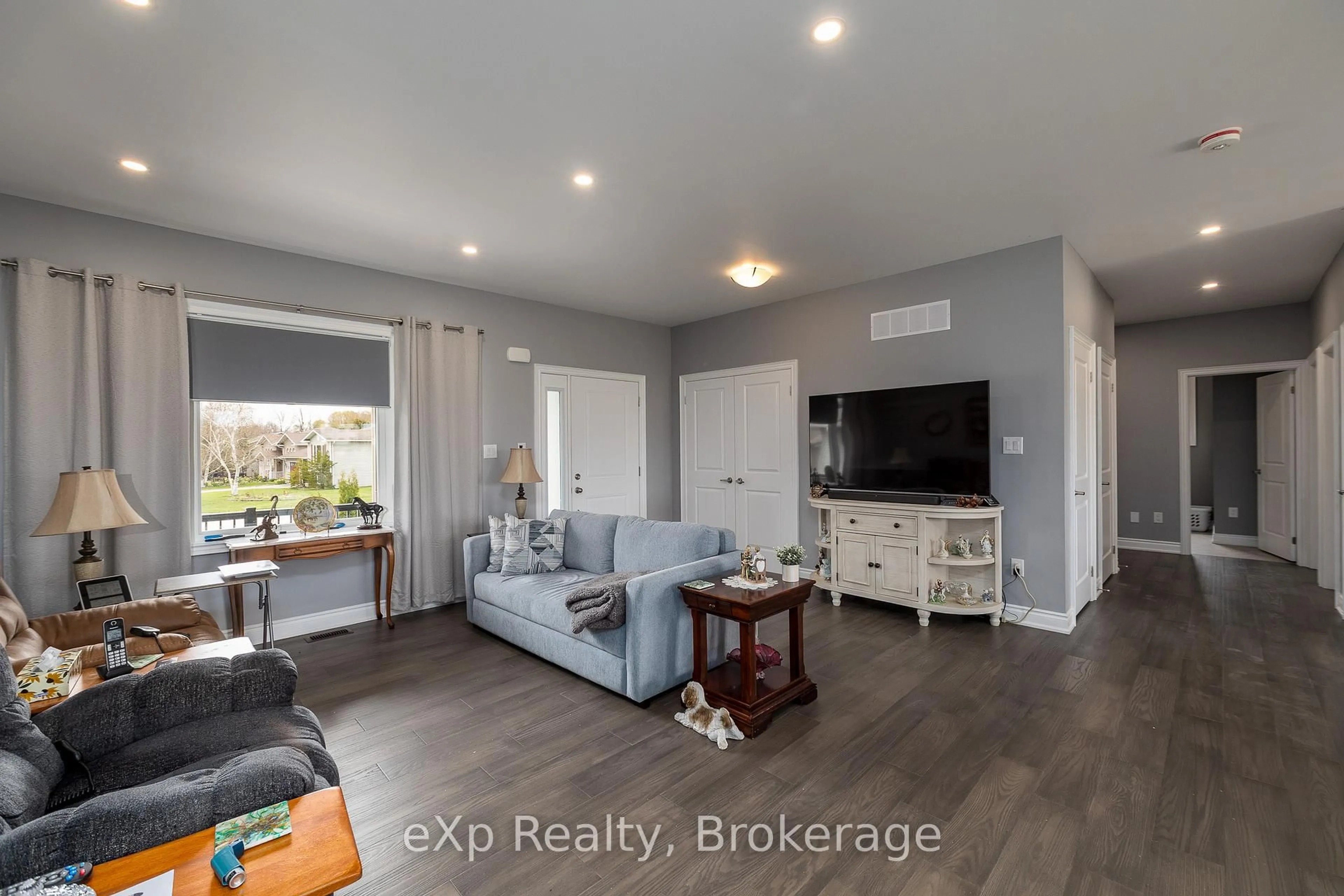 Living room with furniture, unknown for 43 Country Cres, Meaford Ontario N4L 1L7