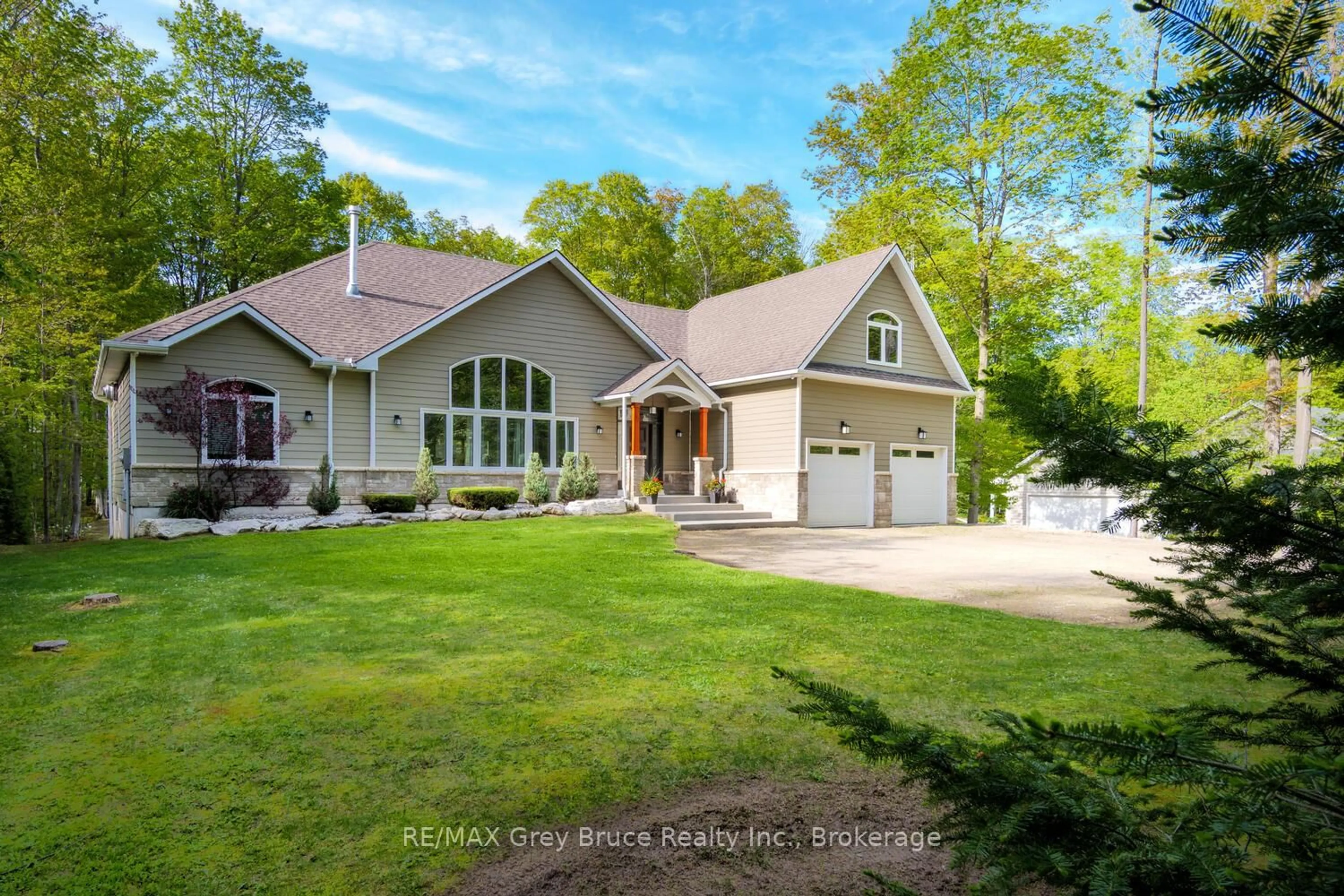 A pic from outside/outdoor area/front of a property/back of a property/a pic from drone, water/lake/river/ocean view for 41 Martin Dr, South Bruce Peninsula Ontario N0H 2G0