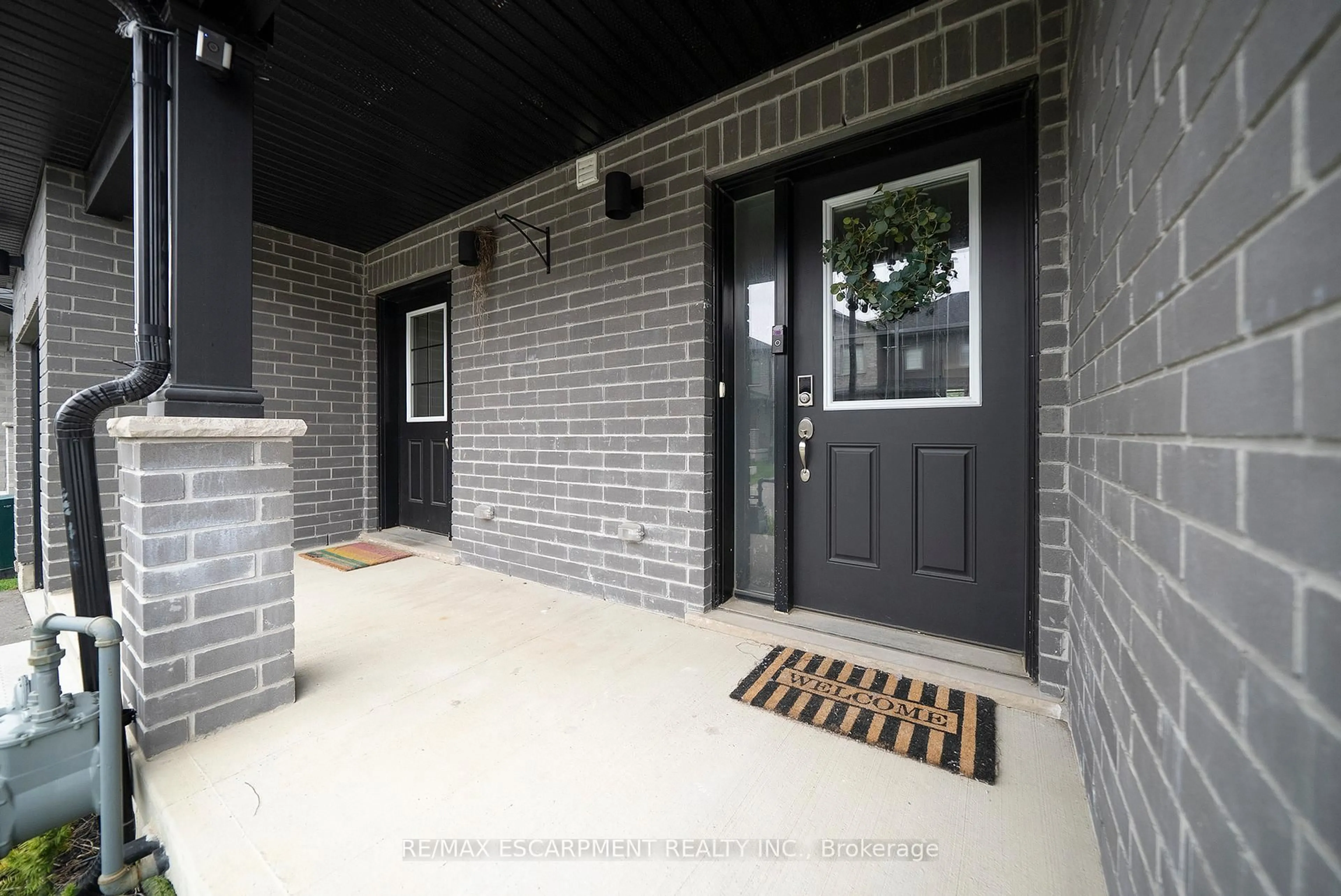 Home with brick exterior material, street for 160 Stanley St #27, Norfolk Ontario N3Y 0G6