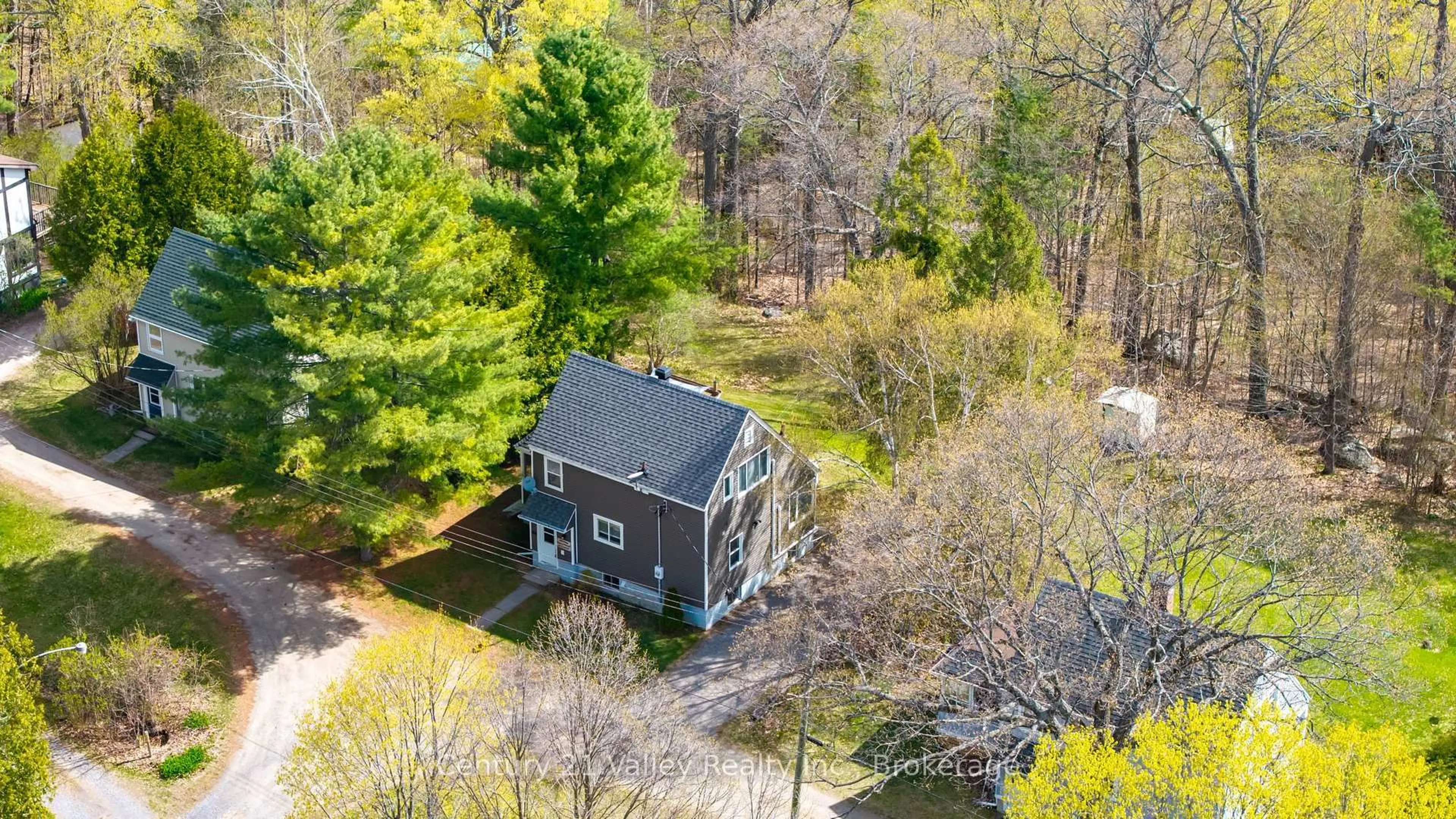 A pic from outside/outdoor area/front of a property/back of a property/a pic from drone, unknown for 36 Colony Lane, Calabogie Ontario K0J 1H0