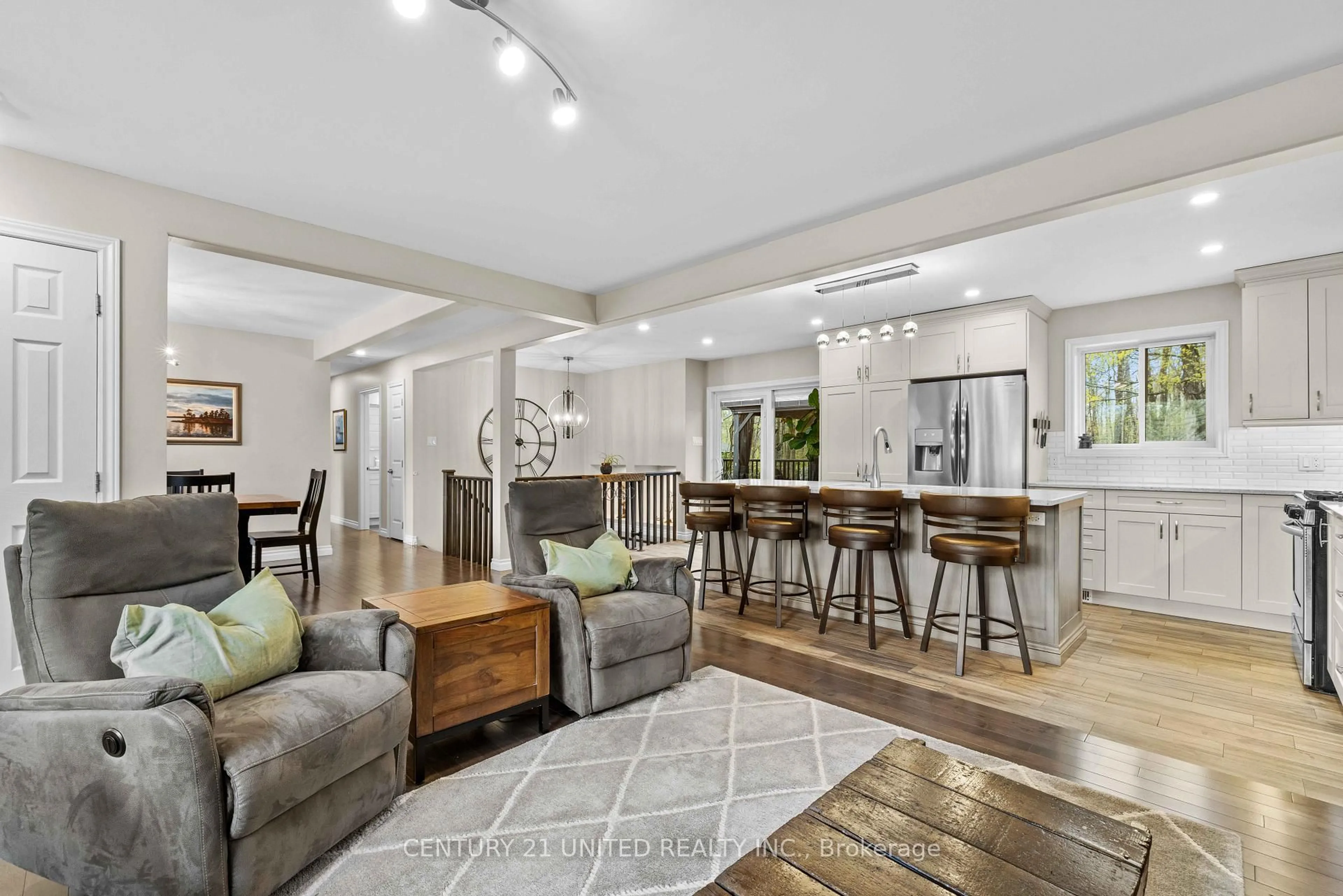 Open concept kitchen, unknown for 1746 Lakehurst Rd, Trent Lakes Ontario K9J 6X2