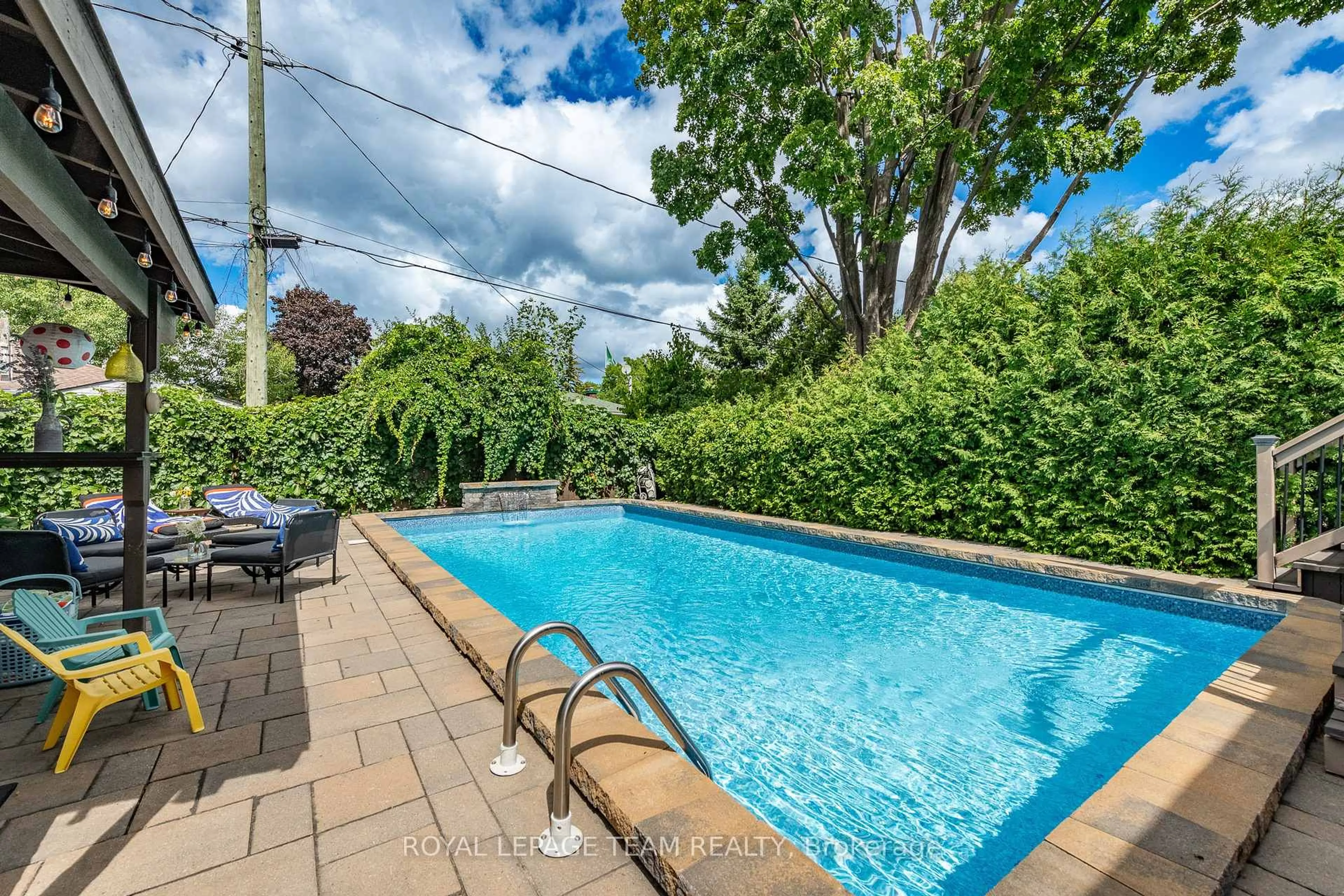 Pool for 2149 Dublin Ave, Ottawa Ontario K2C 0X7