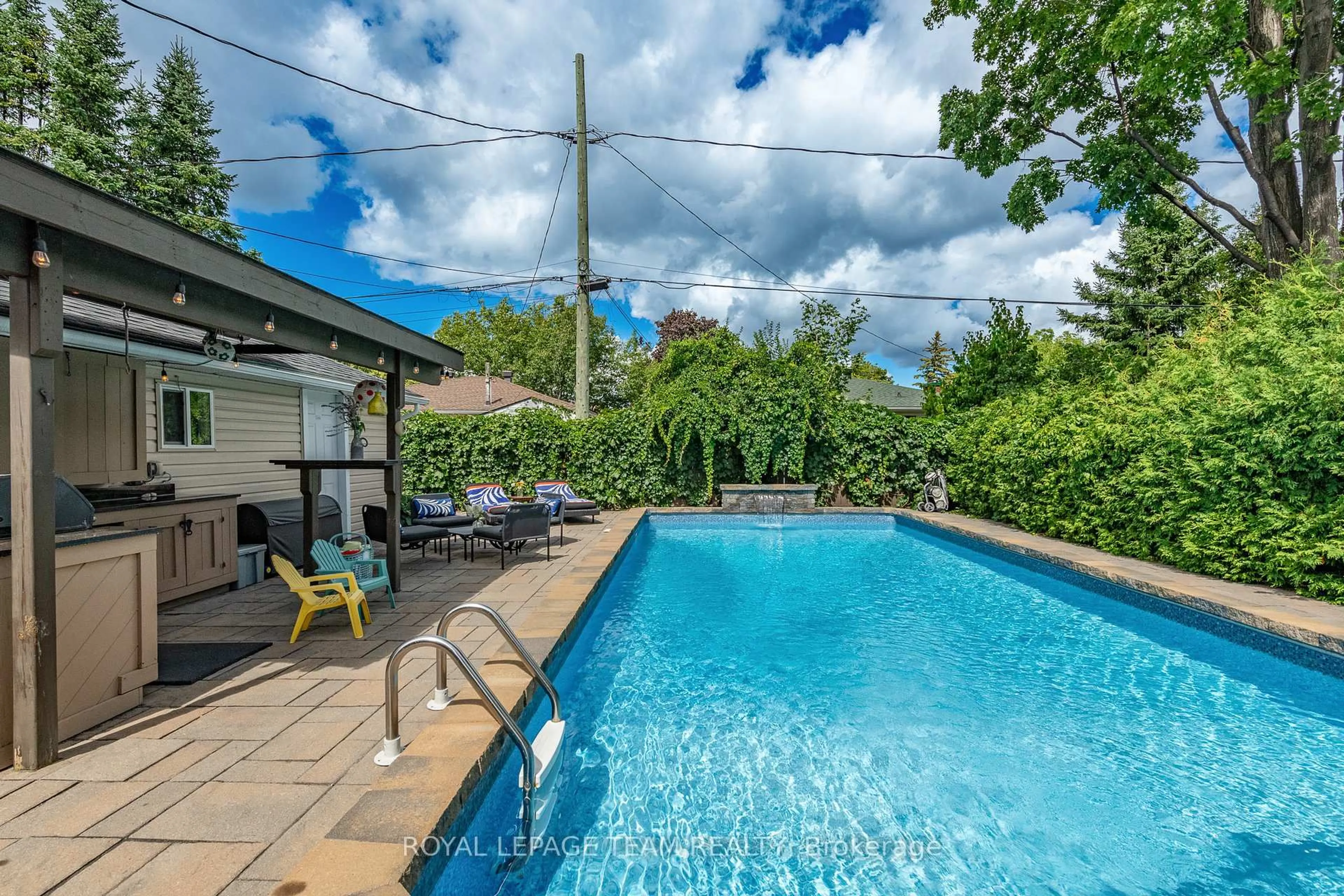 Pool for 2149 Dublin Ave, Ottawa Ontario K2C 0X7