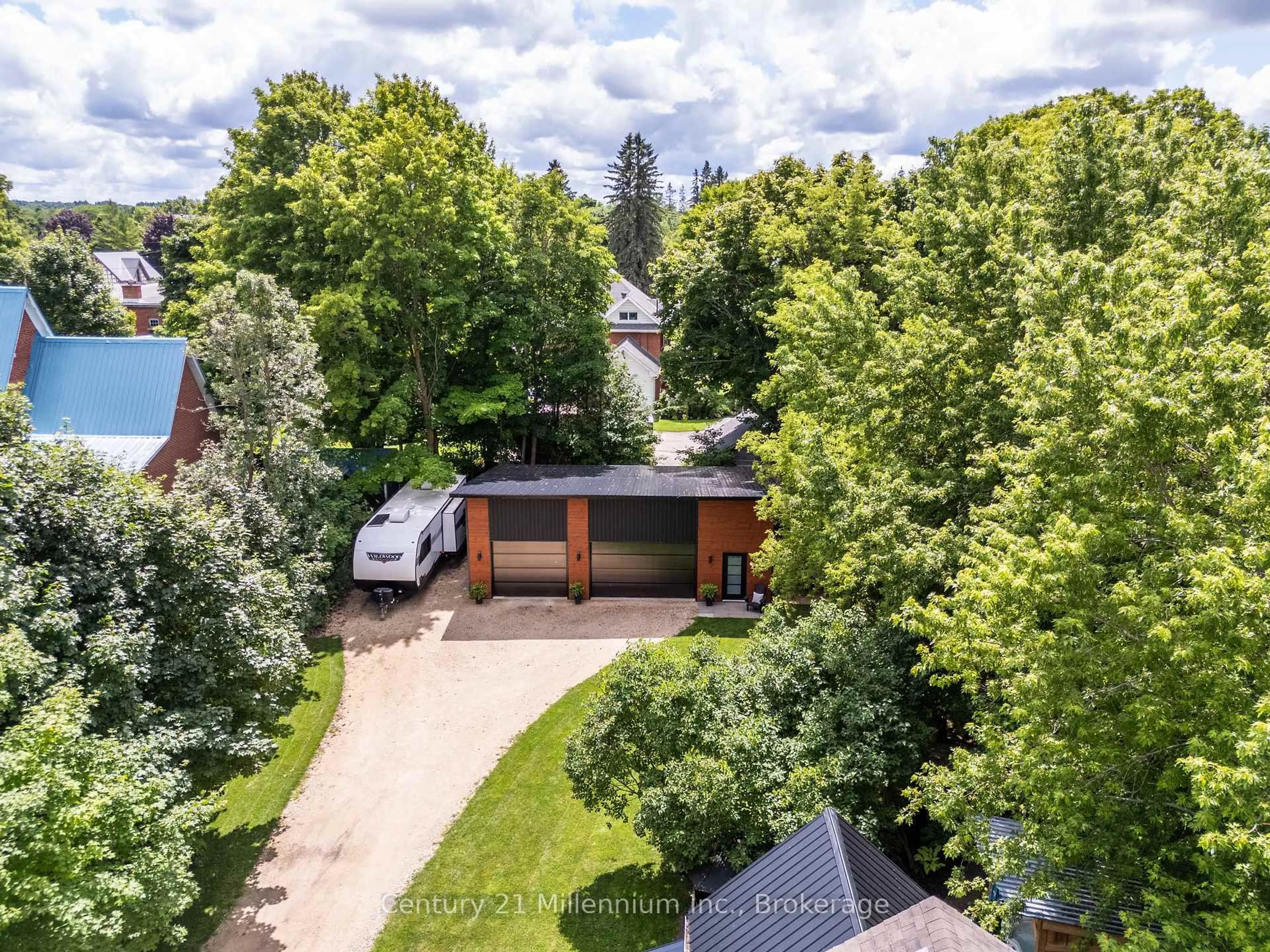 A pic from outside/outdoor area/front of a property/back of a property/a pic from drone, street for 16 Peter St, Grey Highlands Ontario N0C 1E0
