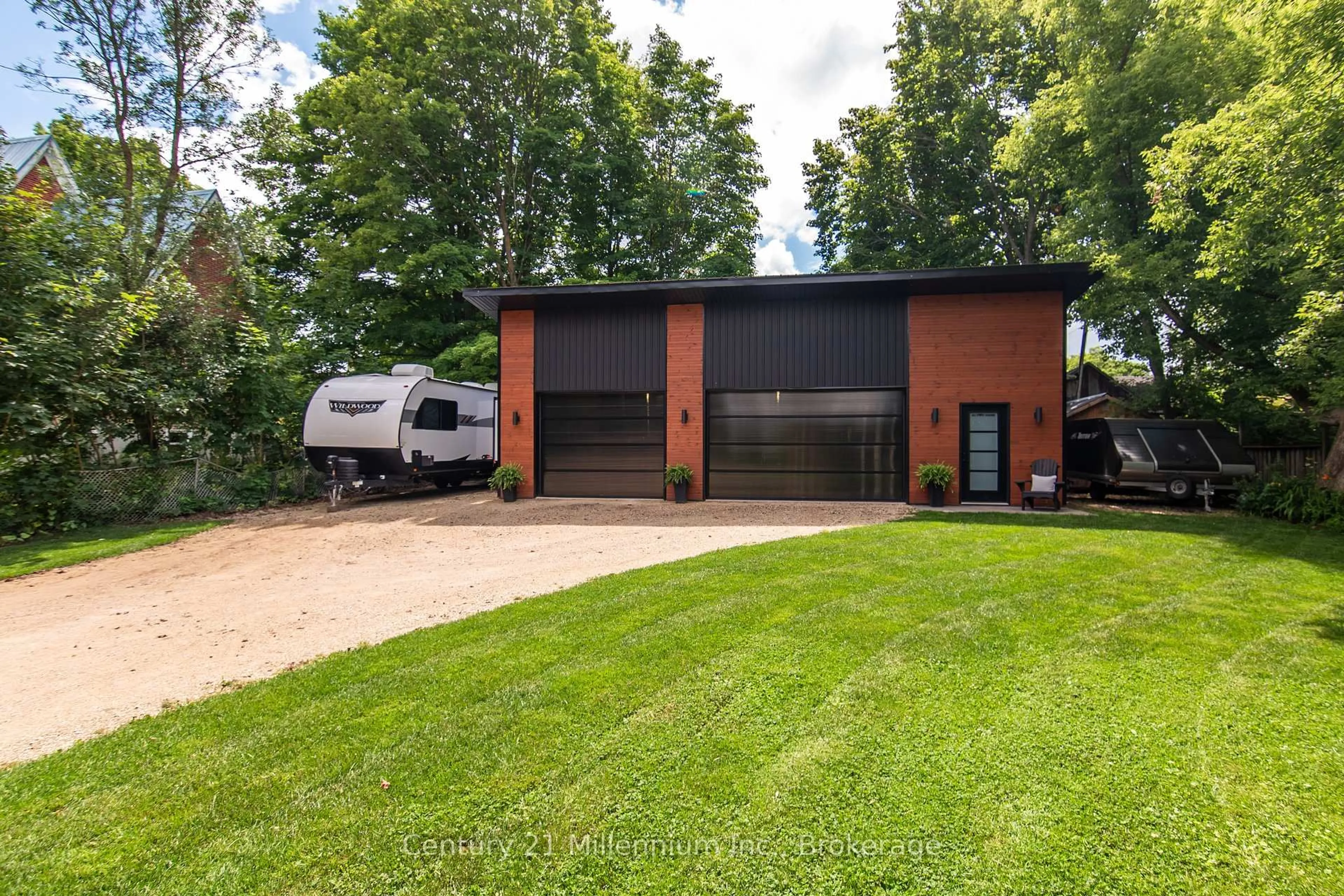 Indoor garage for 16 Peter St, Grey Highlands Ontario N0C 1E0