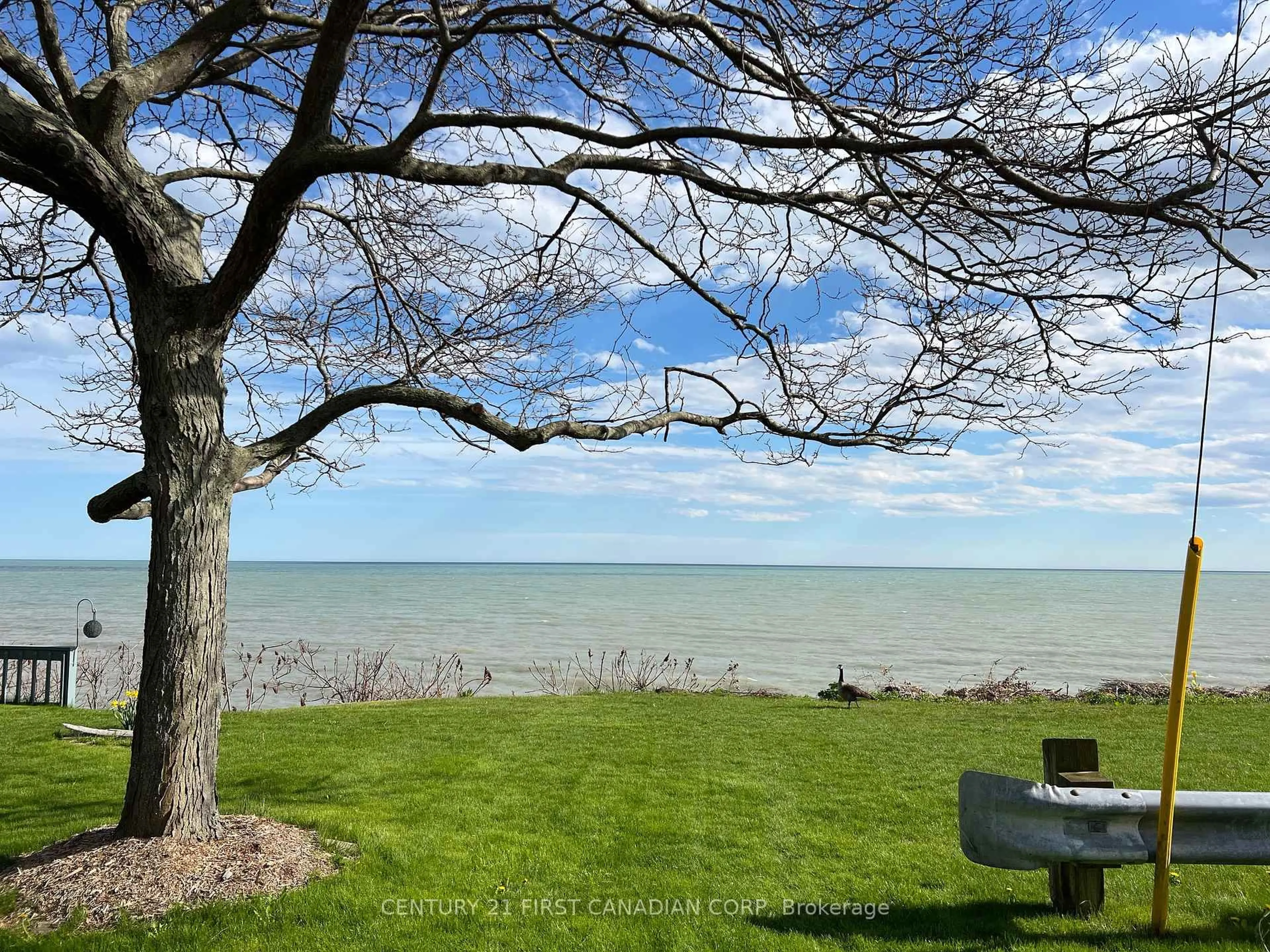 Patio, water/lake/river/ocean view for 205 Adelaide St, Central Elgin Ontario N5L 1A1
