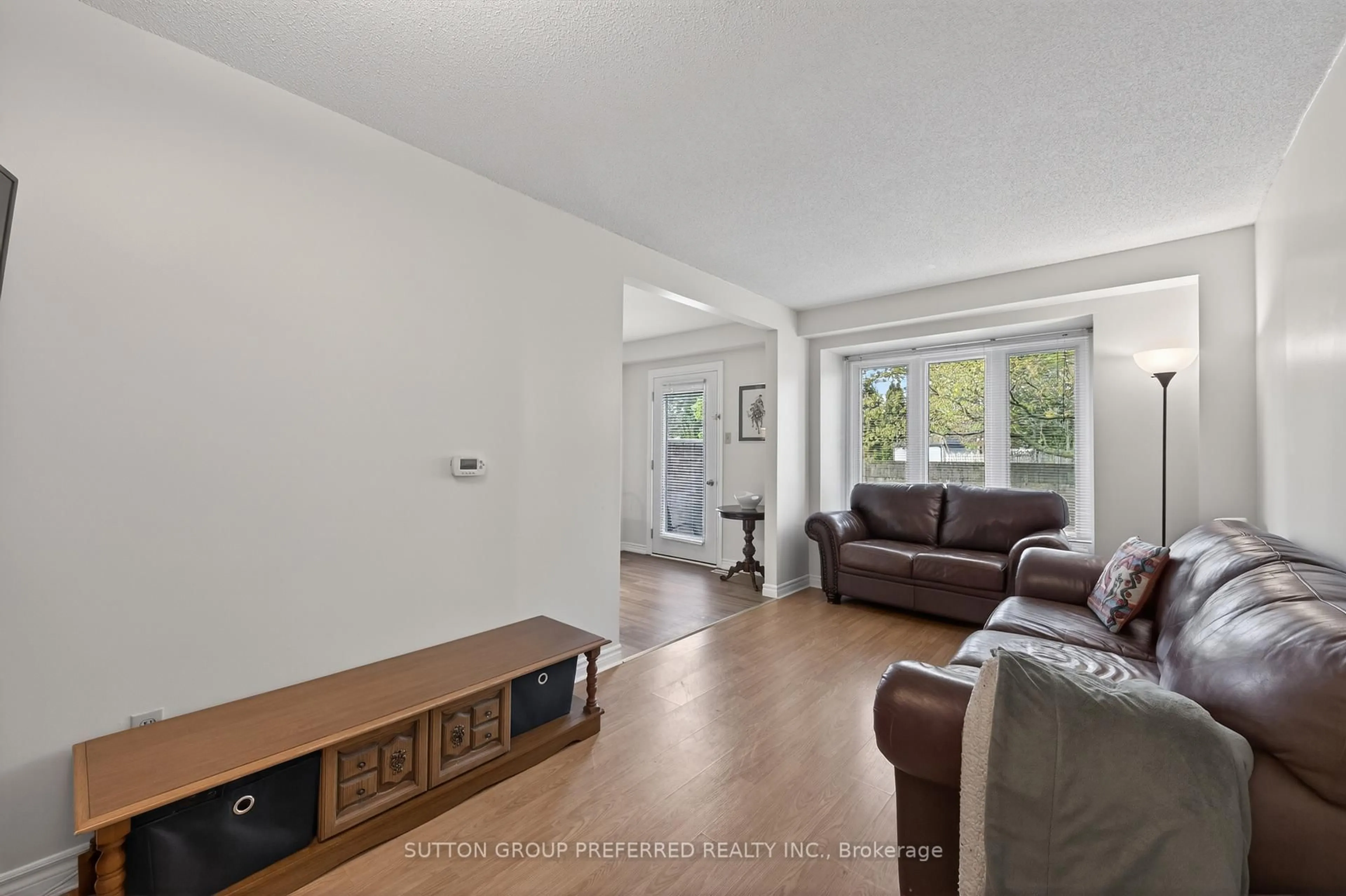 Living room with furniture, unknown for 1500 Richmond St #125, London North Ontario N6G 4T9