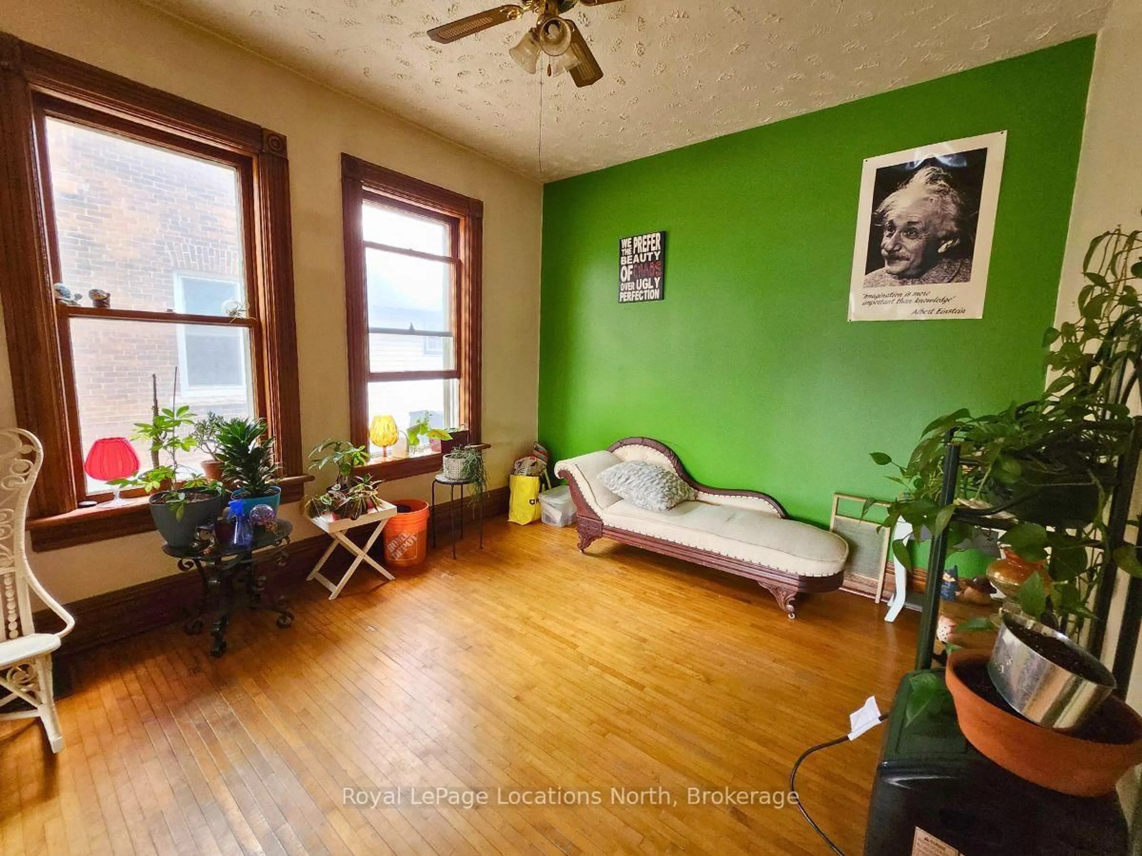 A pic of a room for 1140 2nd Ave, Owen Sound Ontario N4K 4N2