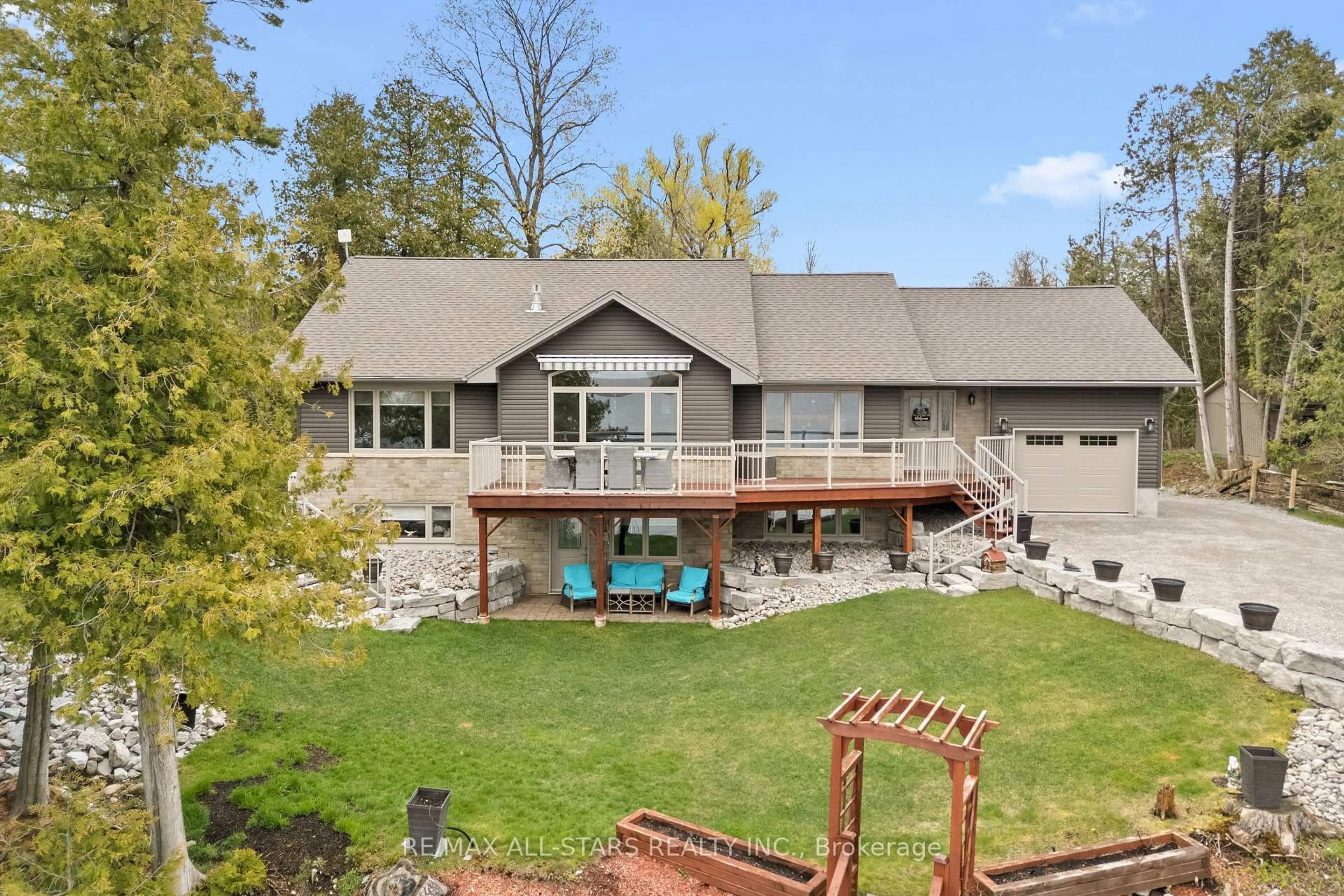 A pic from outside/outdoor area/front of a property/back of a property/a pic from drone, water/lake/river/ocean view for 39 Peace Point Rd, Kawartha Lakes Ontario K0M 1N0
