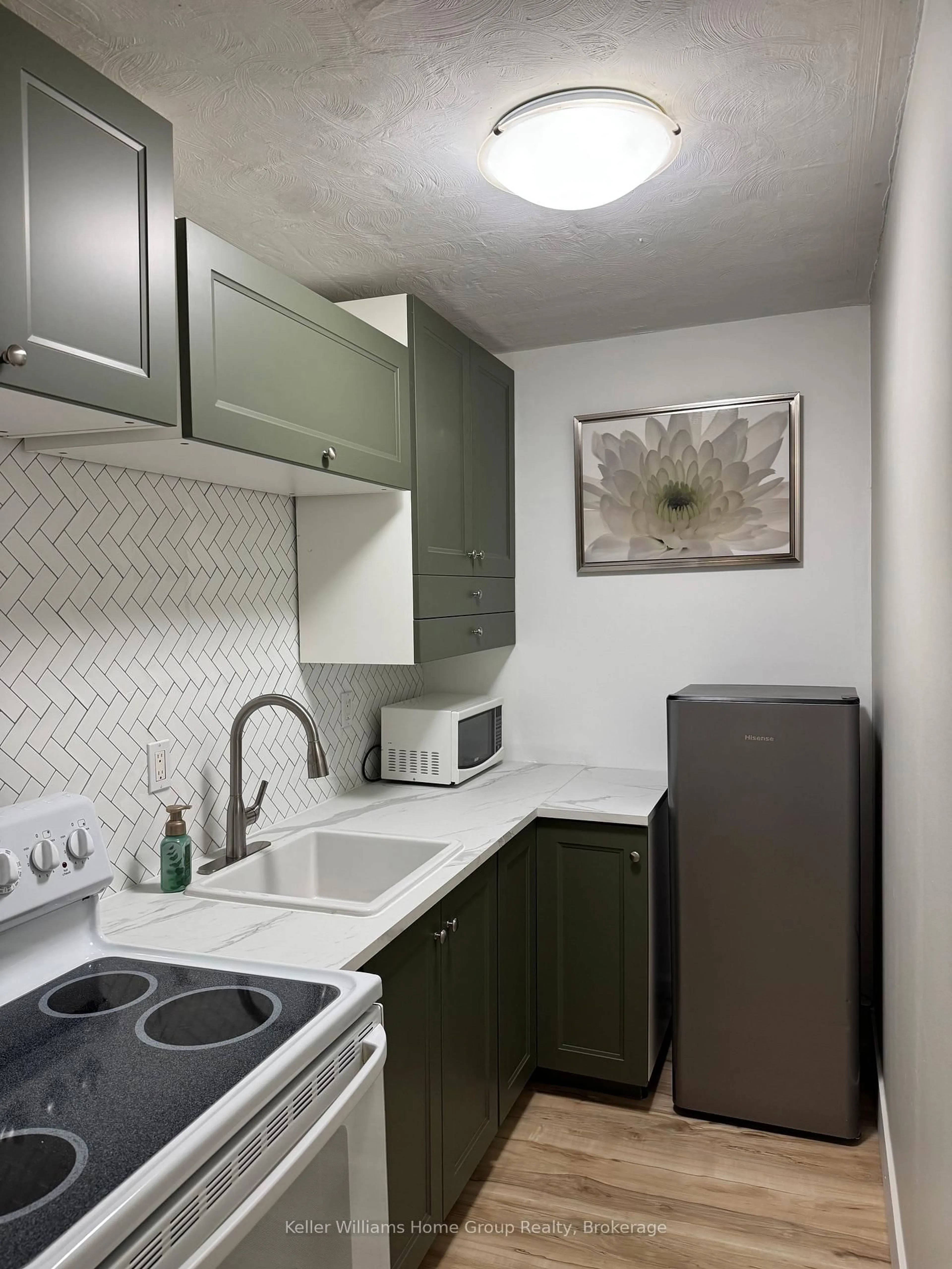 Standard kitchen, unknown for 601 BARBER Ave #210, North Perth Ontario N4W 1S4