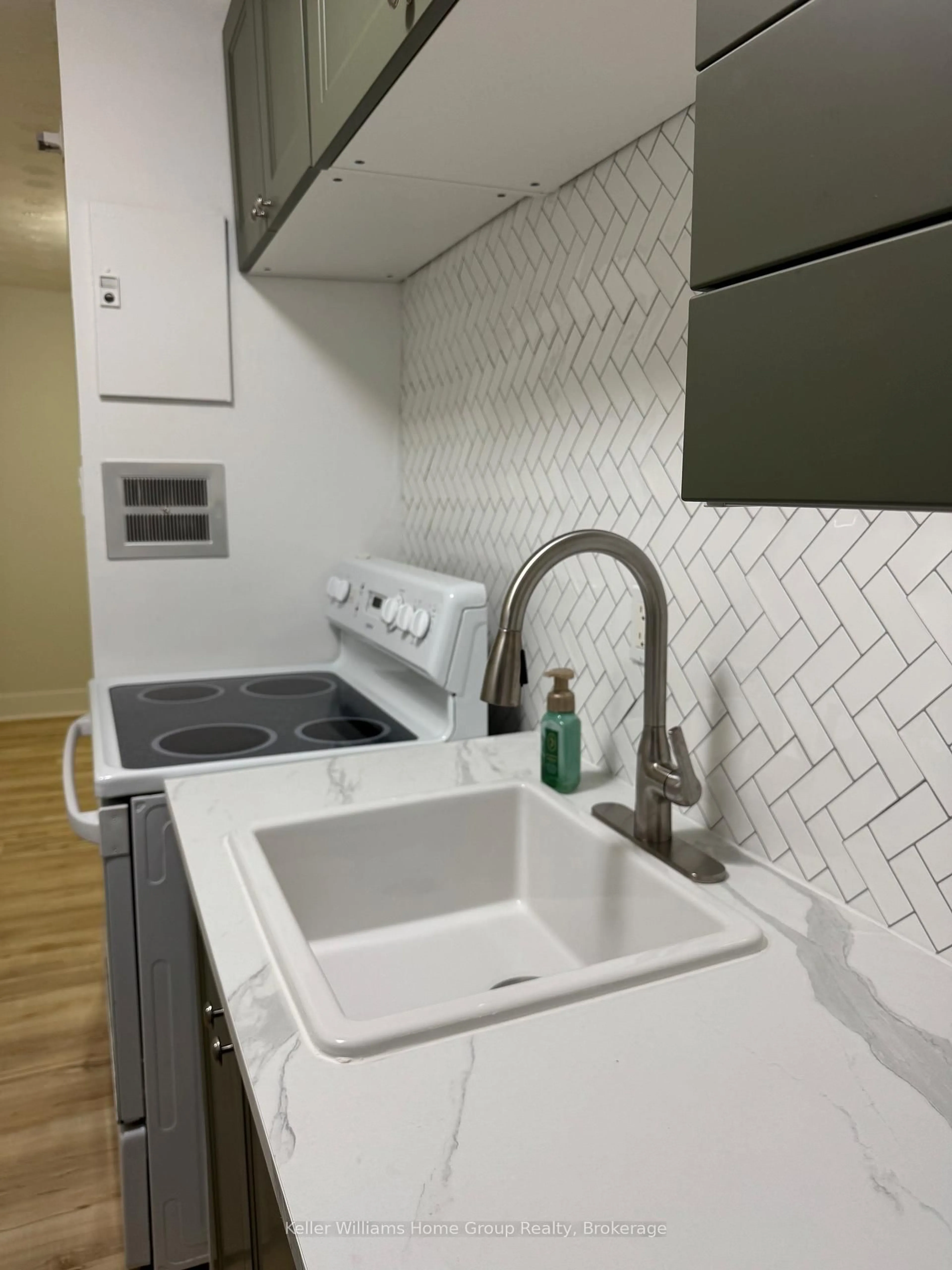 Standard kitchen, ceramic/tile floor for 601 BARBER Ave #210, North Perth Ontario N4W 1S4