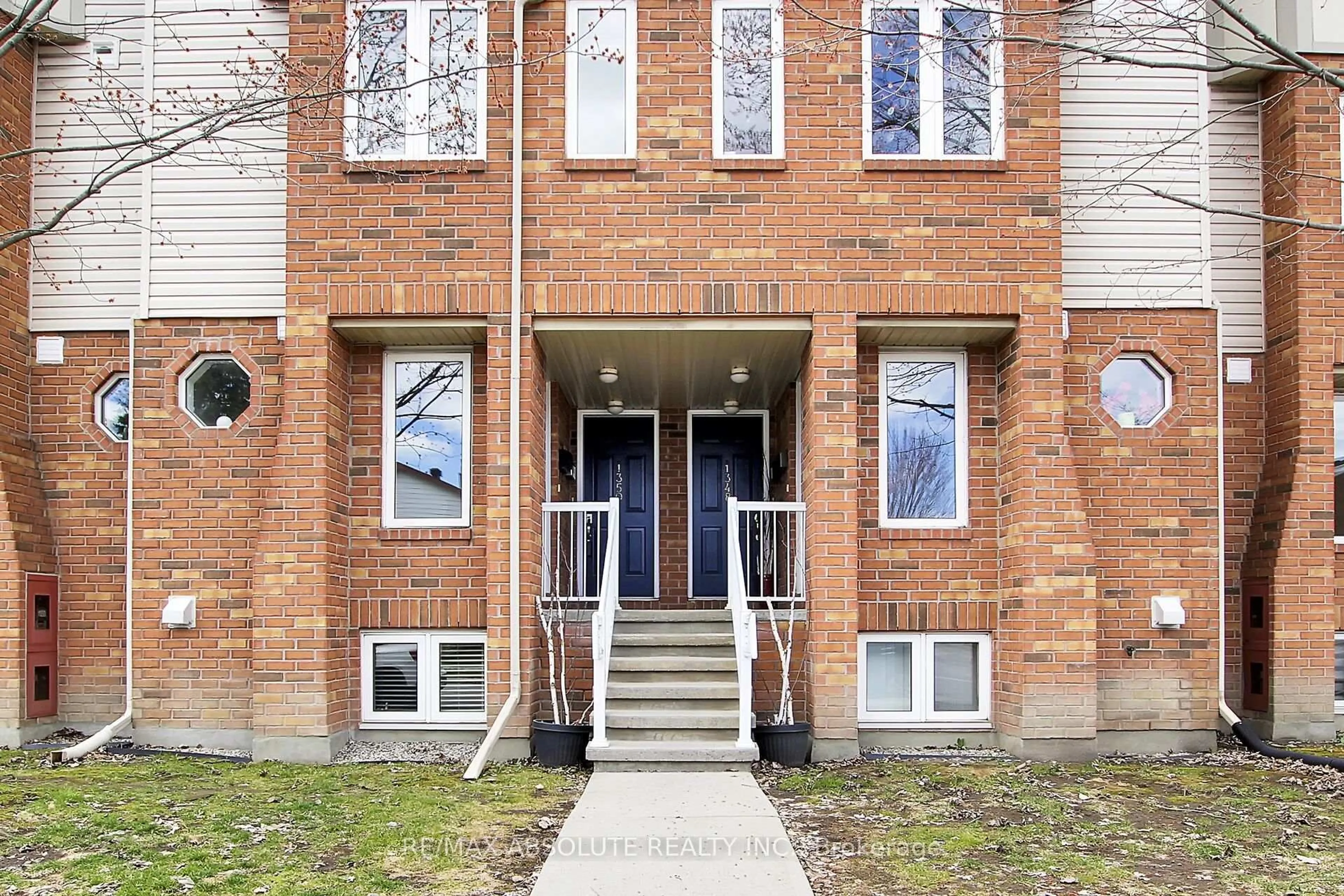 Home with brick exterior material, street for 1350 Guthrie St, Ottawa Ontario K2H 1G8
