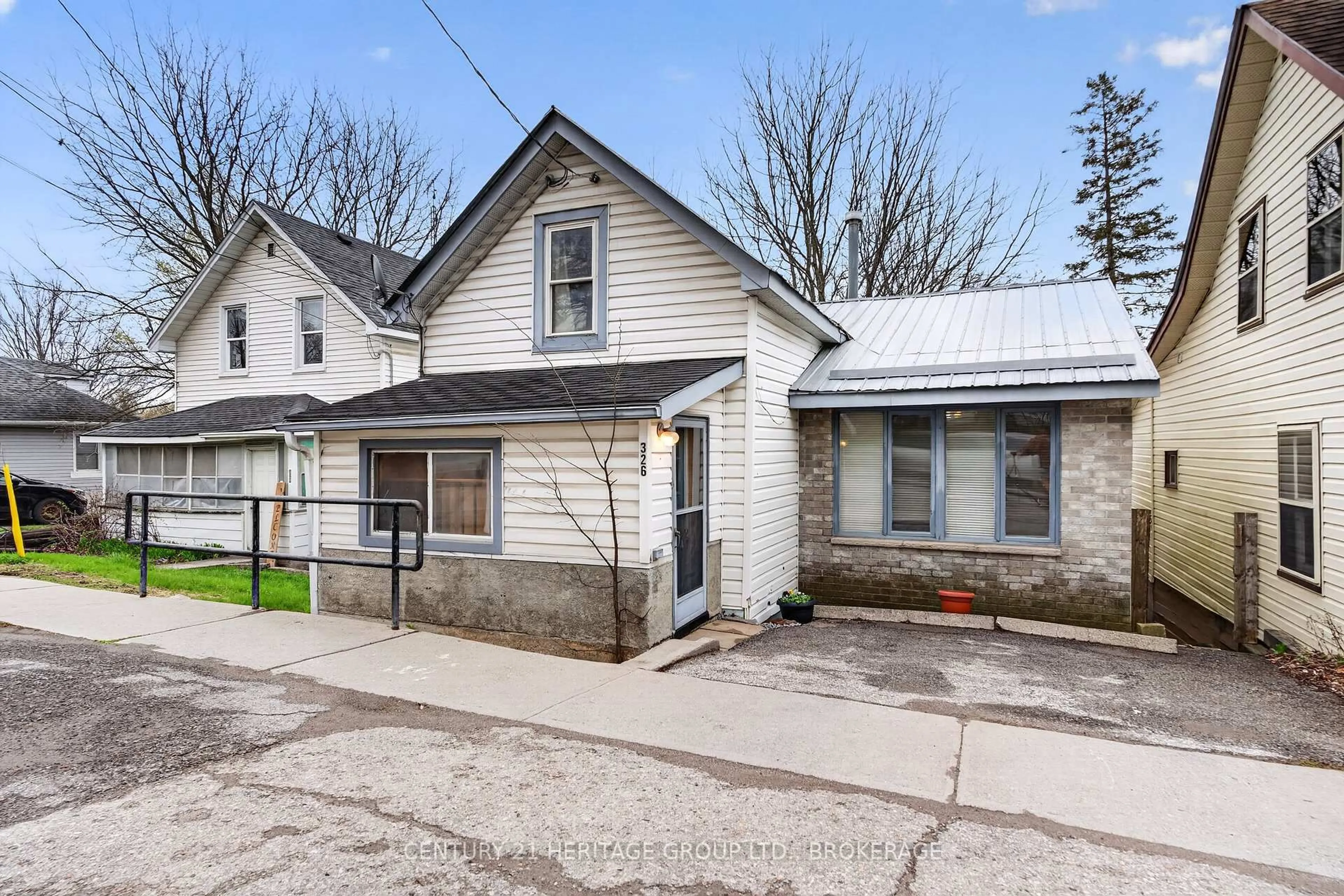 Unknown for 326 DUNDAS St, Deseronto Ontario K0K 1X0