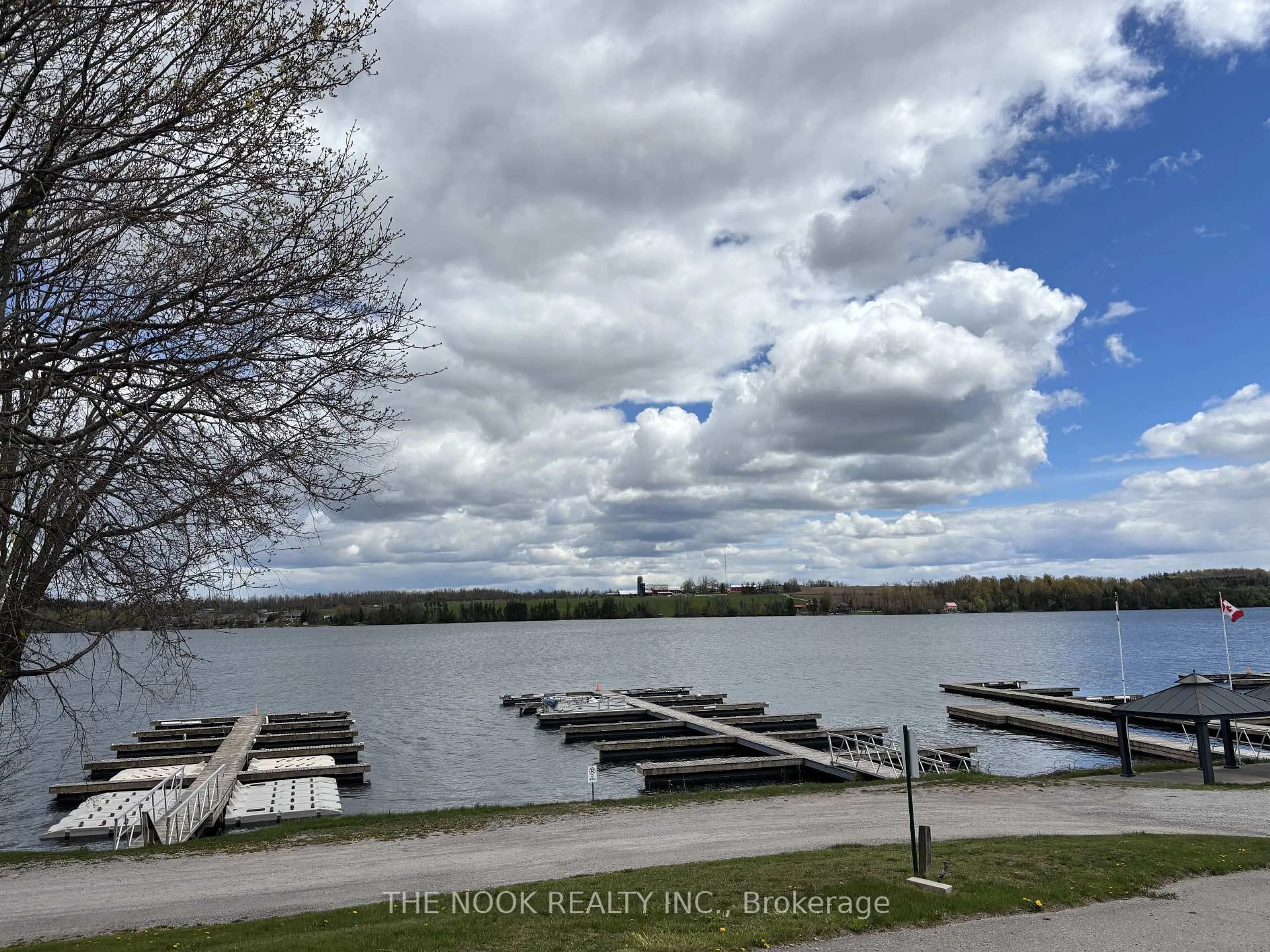 Unknown for 920 Skyline Rd #Unit #1 Marina Crescent, Selwyn Ontario K0L 1T0