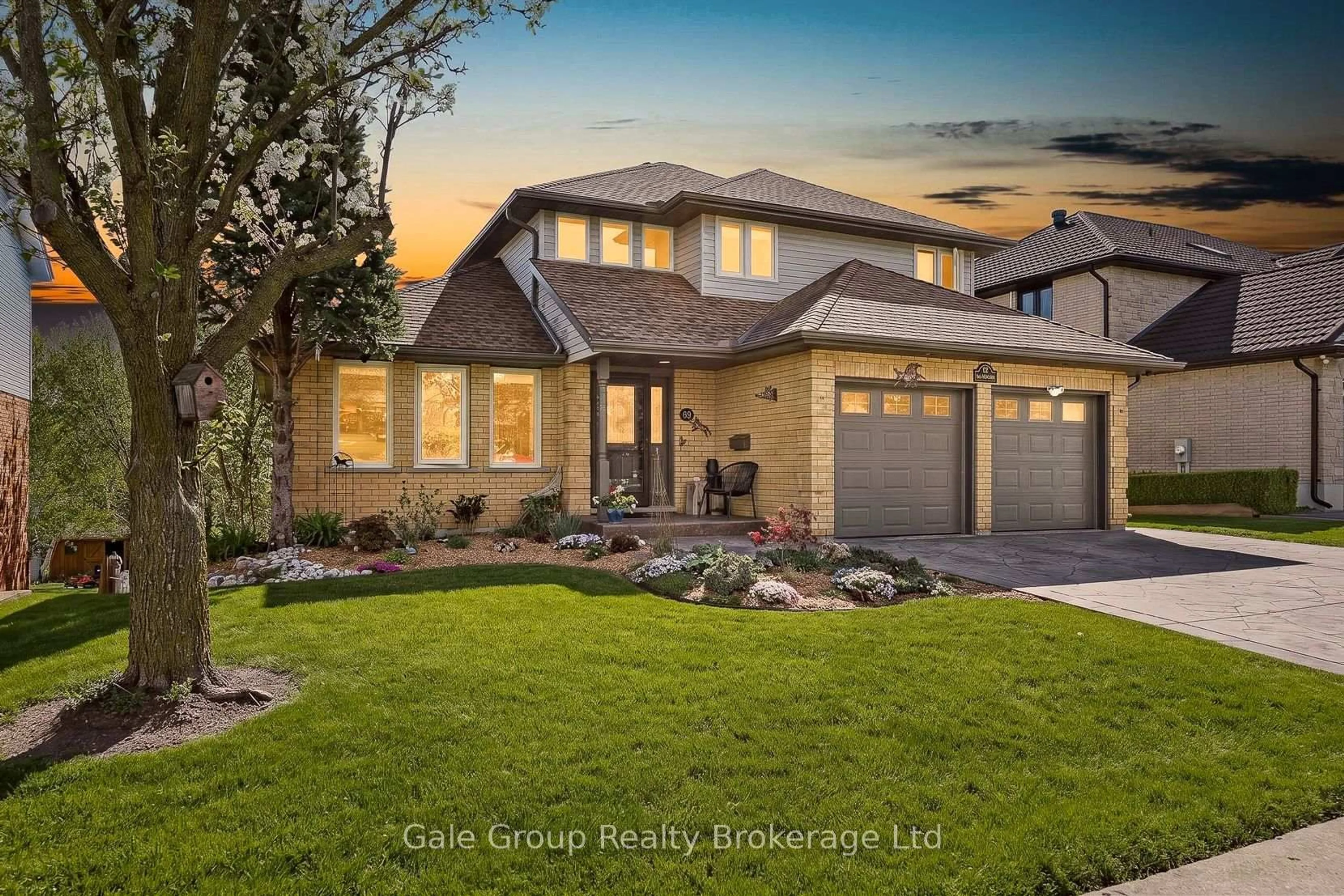 Home with brick exterior material, street for 89 Lindsay Rd, Woodstock Ontario N4V 1A8