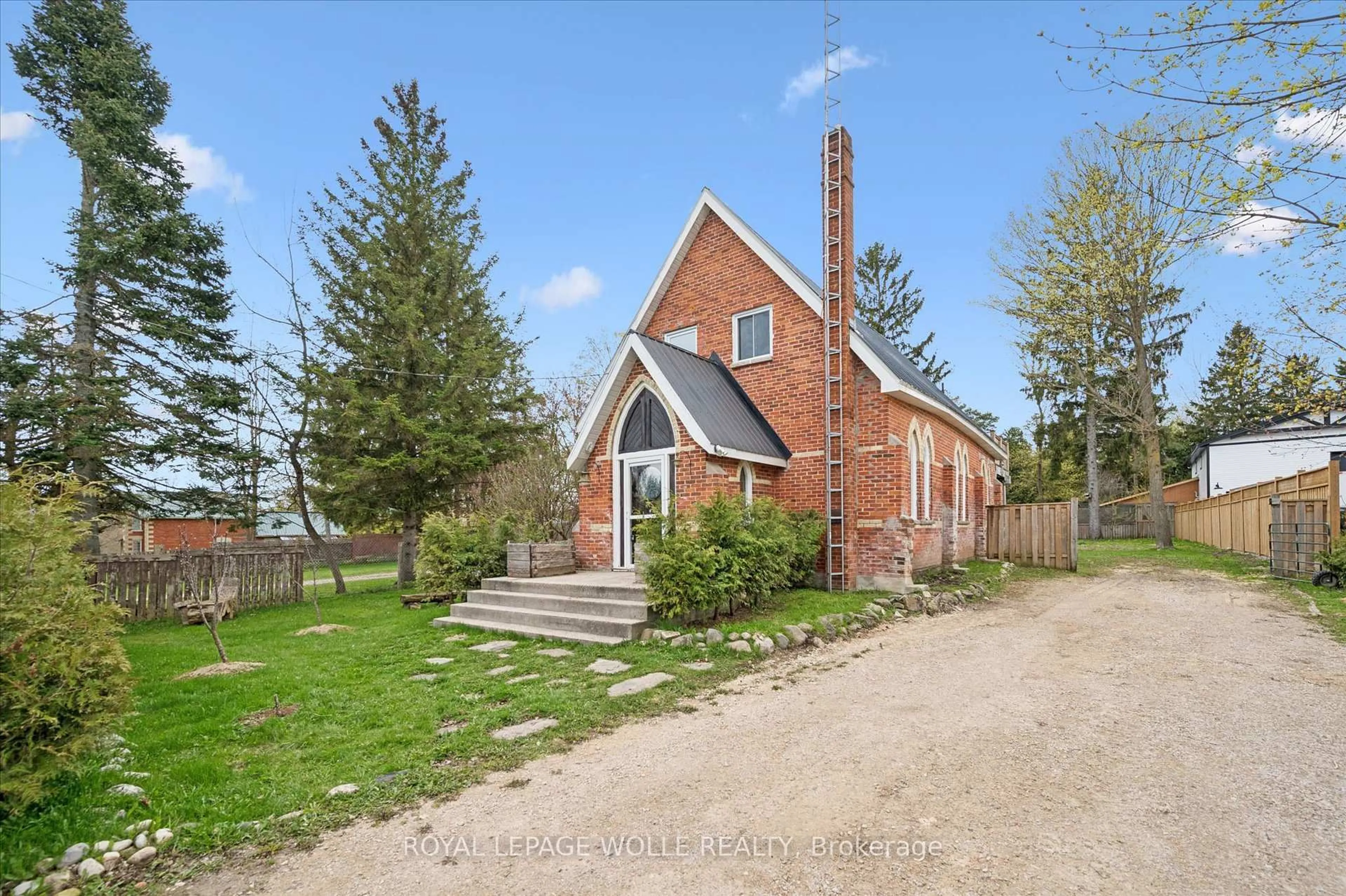 Home with brick exterior material, street for 8946 Wellington Road 16, Wellington North Ontario N0G 2E0