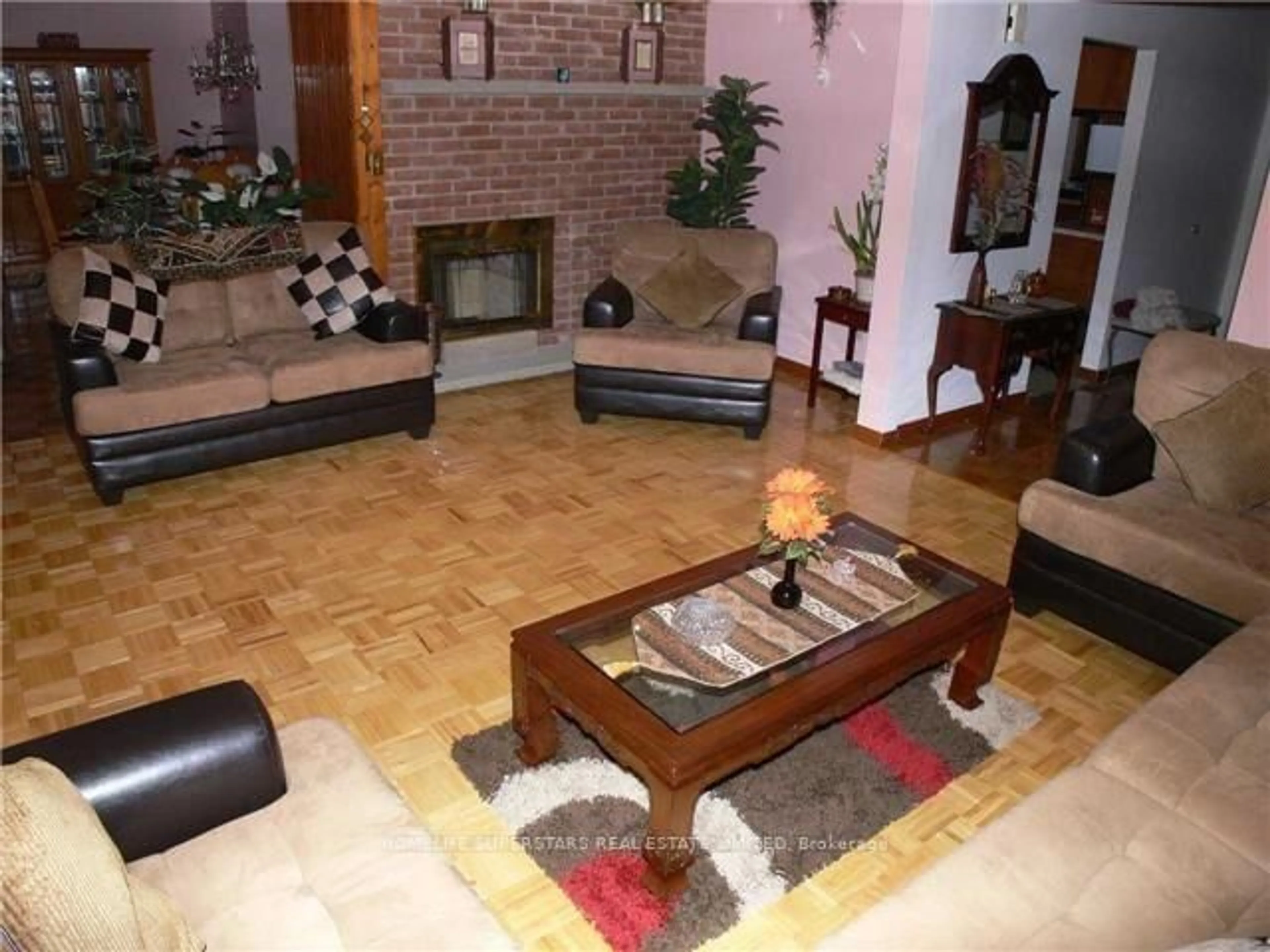 Living room with furniture, unknown for 157304 Highway-10 Highway, Melancthon Ontario L9V 2G7