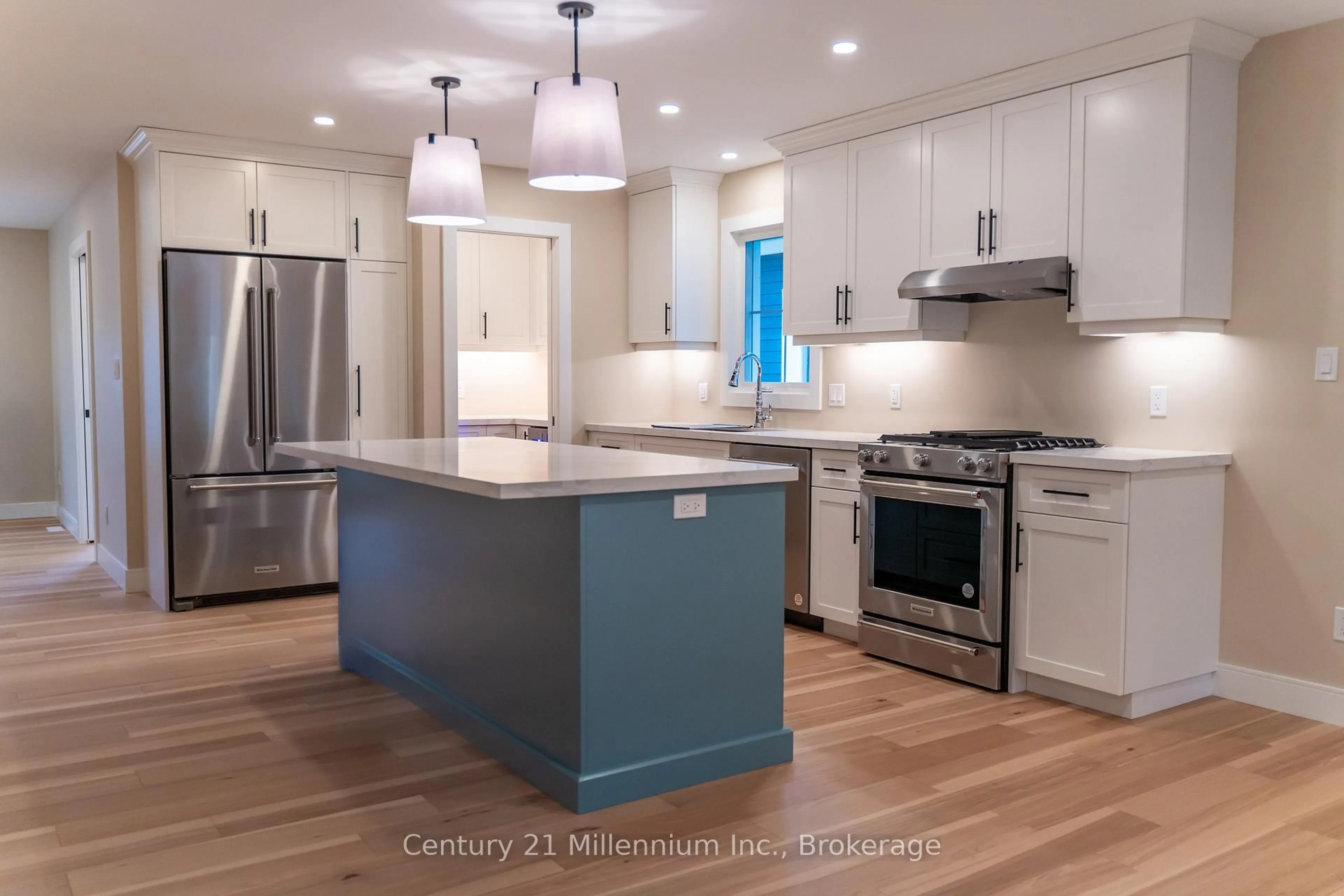 Open concept kitchen, unknown for 7 Grenville St, Saugeen Shores Ontario N0H 2L0