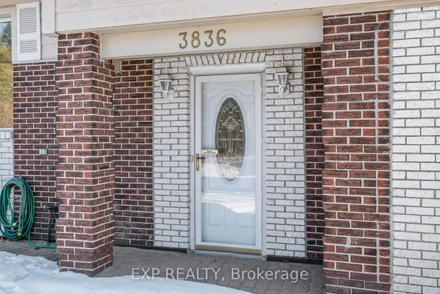 3836 Leitrim Rd, Ottawa 5