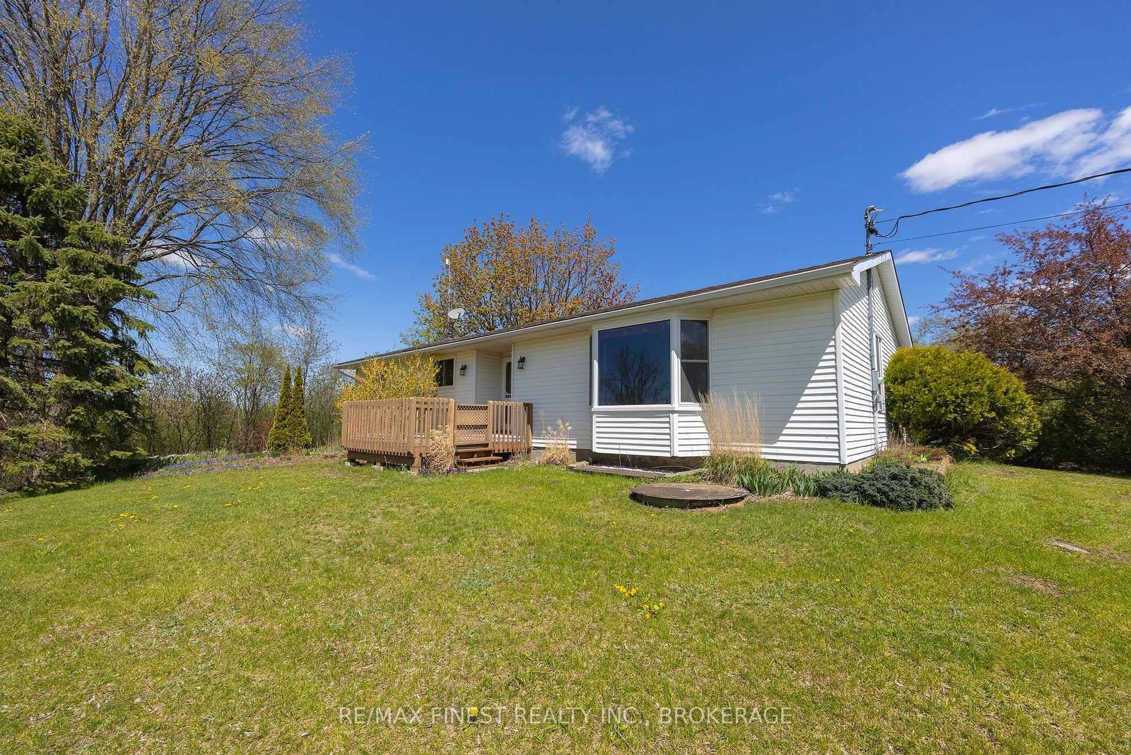 A pic from outside/outdoor area/front of a property/back of a property/a pic from drone, water/lake/river/ocean view for 2189 County Rd 32, Front of Leeds & Seeleys Bay Ontario K7G 2V3