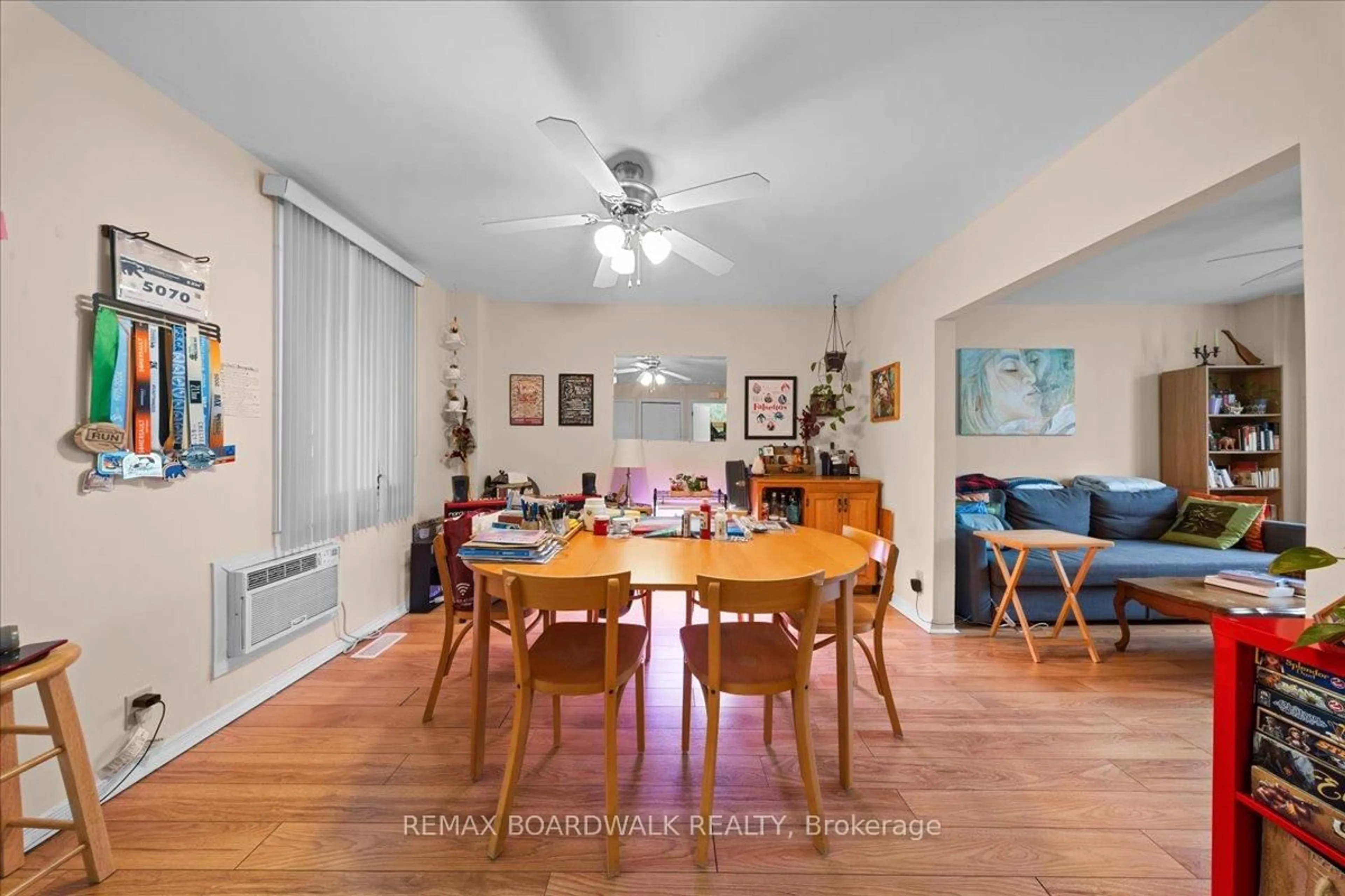 Dining room, unknown for 204- 206 Jeanne Mance St, Ottawa Ontario K1L 6M2