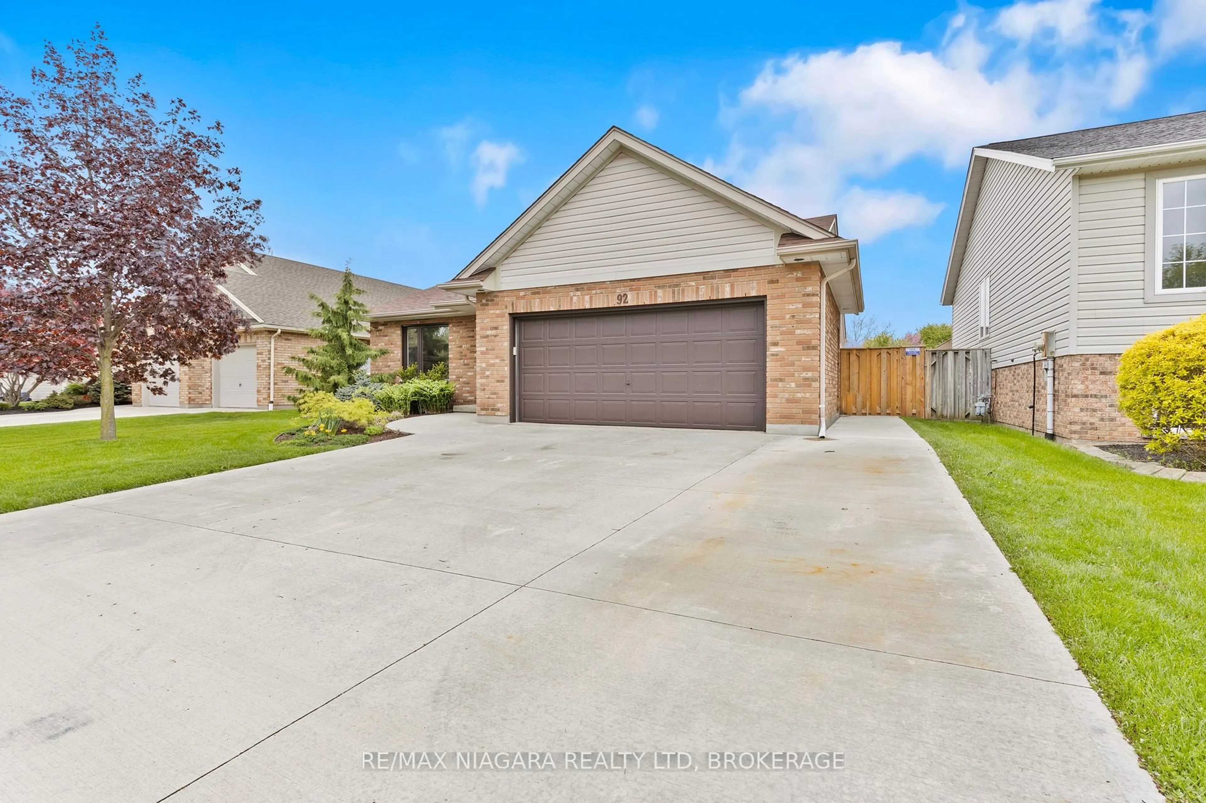 Unknown for 92 Cedar Park Dr, Welland Ontario L3C 7C8