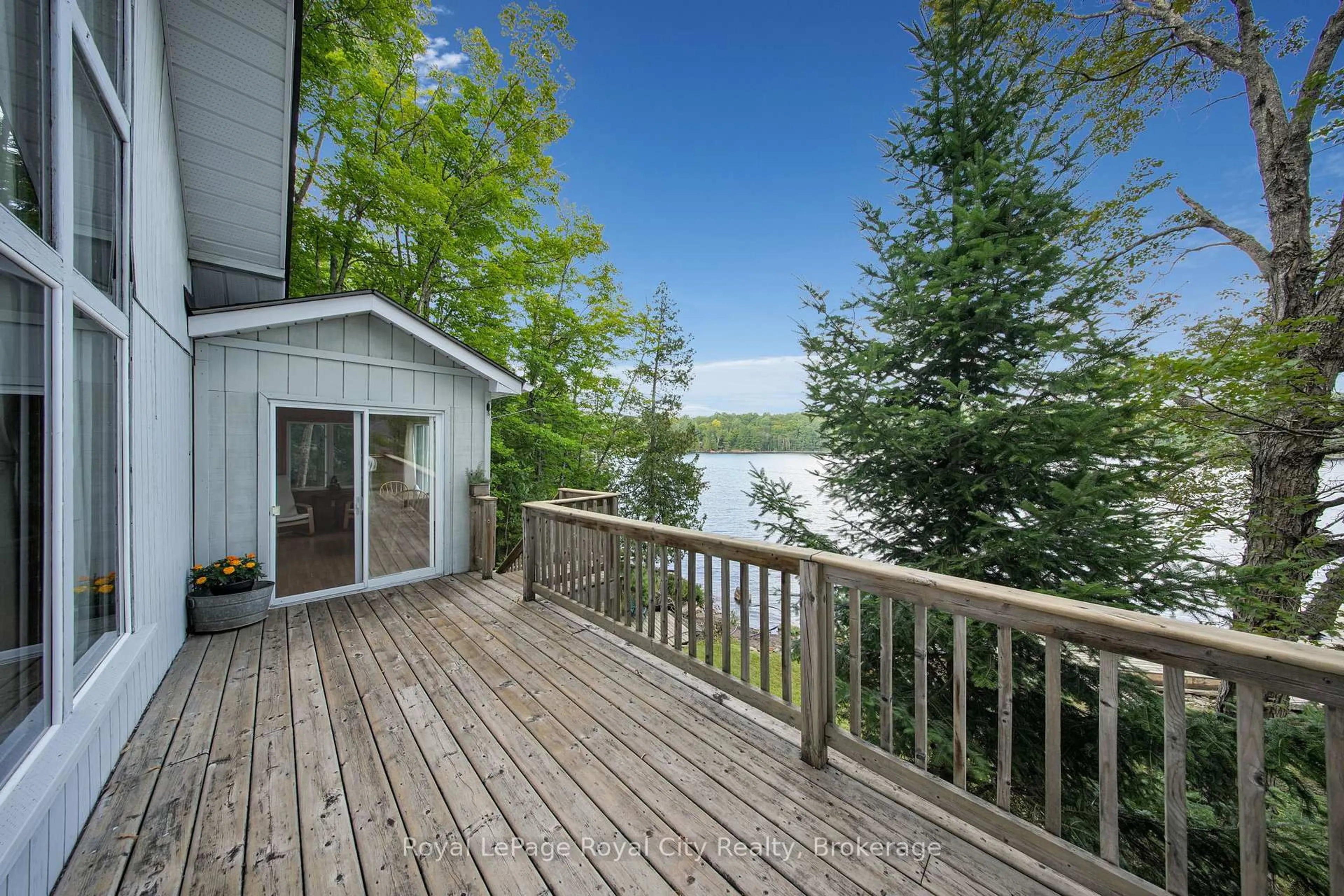 Patio, water/lake/river/ocean view for 2726 Kushog Lake Rd, Algonquin Highlands Ontario K0M 1J2