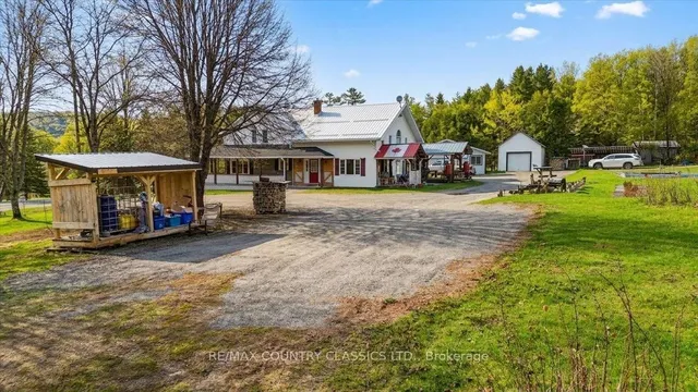 29840 62 Highway, Bancroft 5