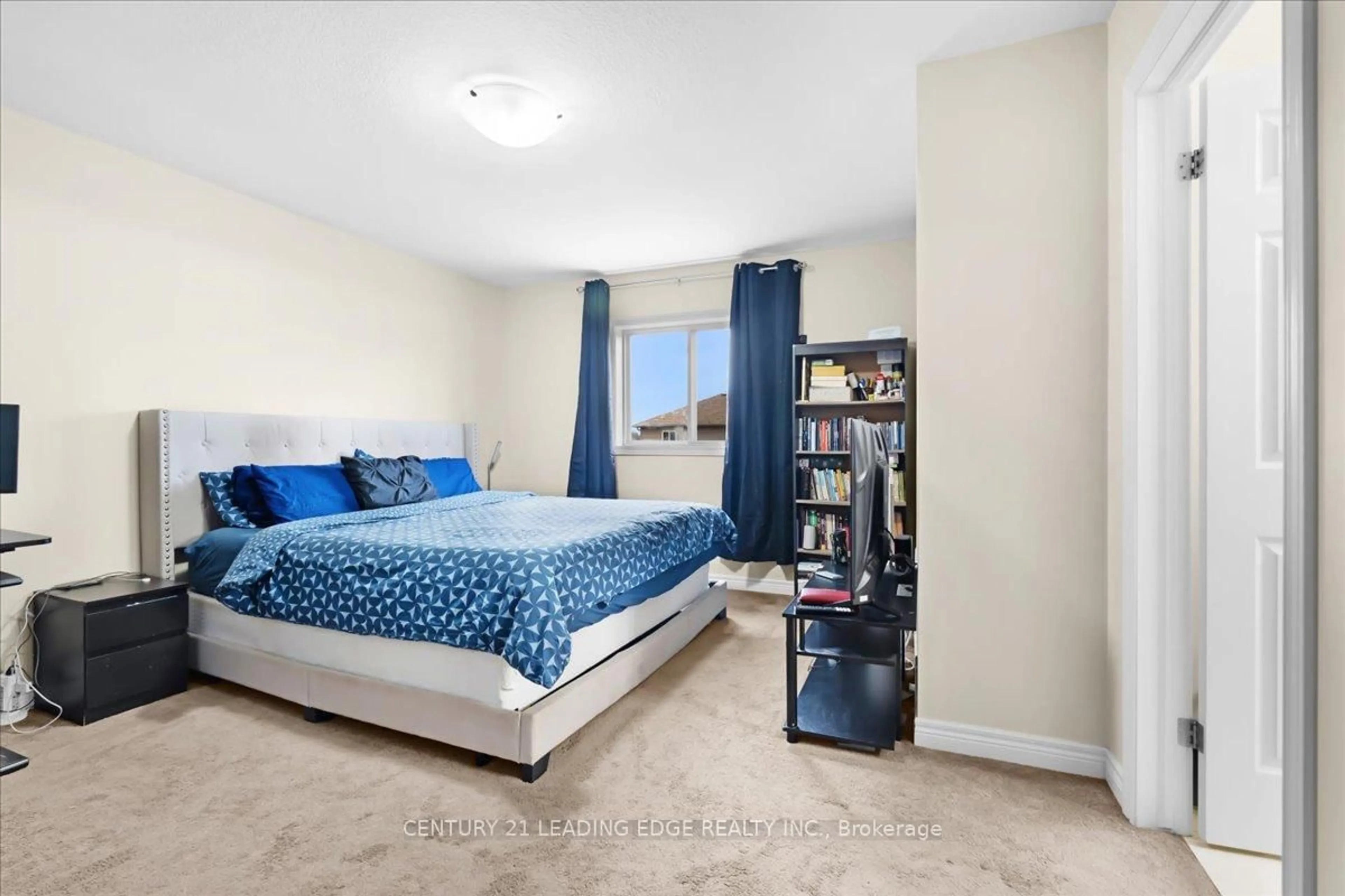 A pic of a room for 28 Drone Cres, Guelph Ontario N1K 0C1