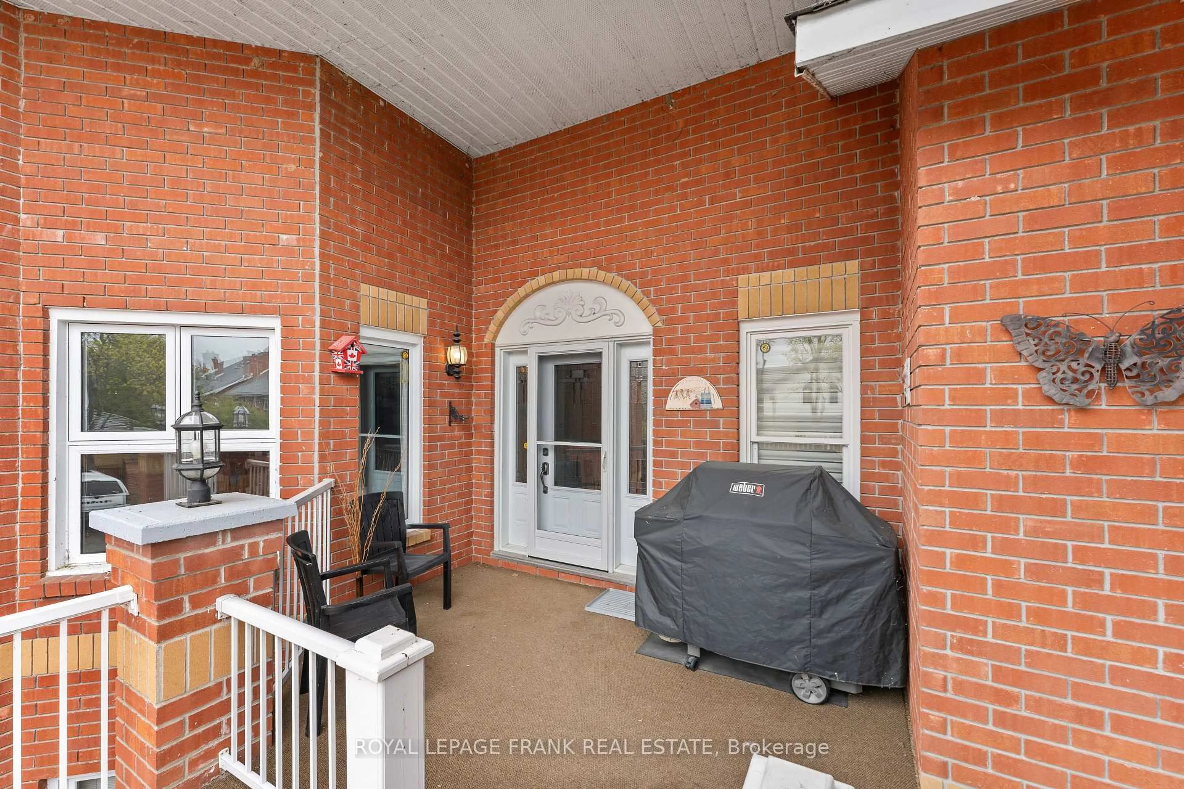 Patio, street for 1 Sherwood St #403, Kawartha Lakes Ontario K0M 1A0