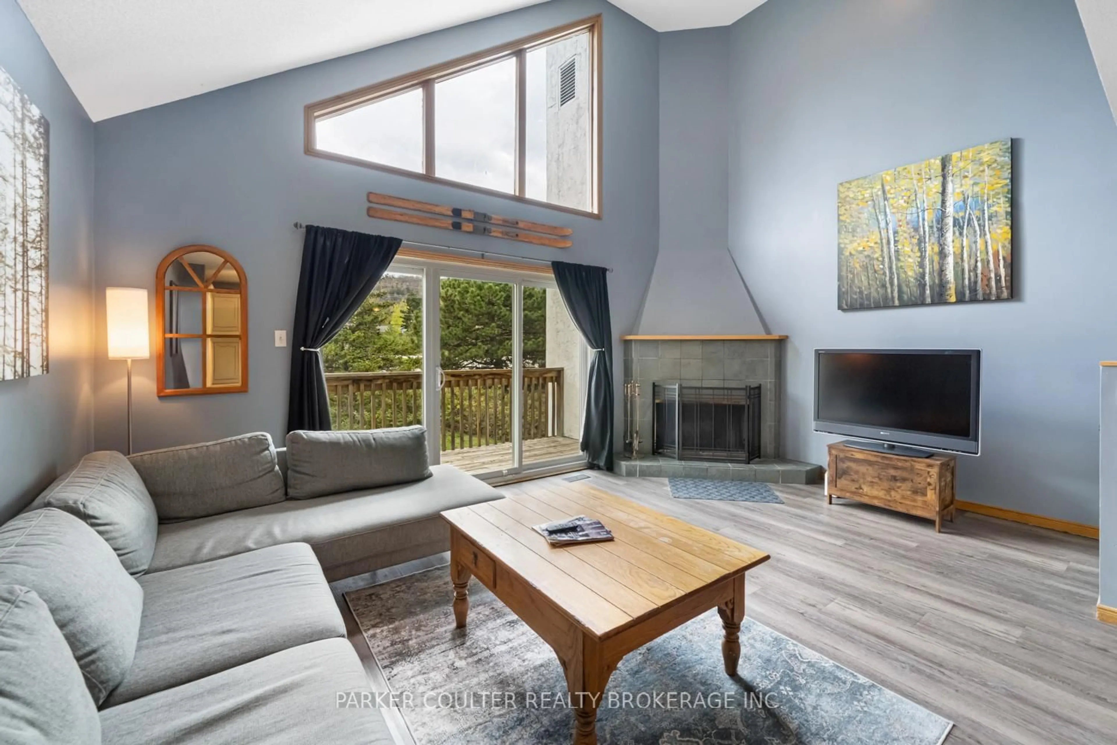 Living room with furniture, unknown for 104 Kellie's Way #15, Blue Mountains Ontario L9Y 0L5