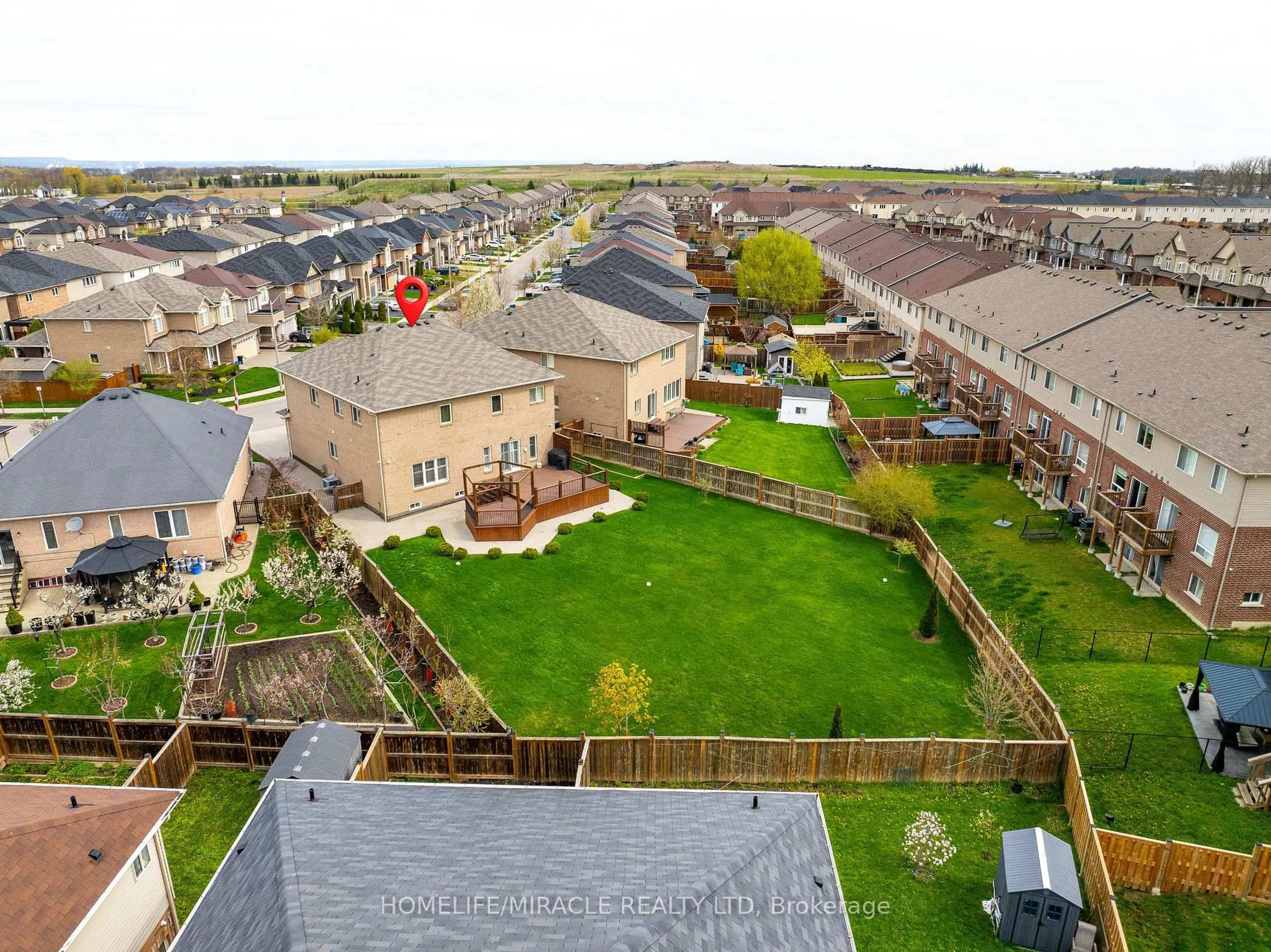 A pic from outside/outdoor area/front of a property/back of a property/a pic from drone, unknown for 267 Penny Lane, Hamilton Ontario L8J 0E5